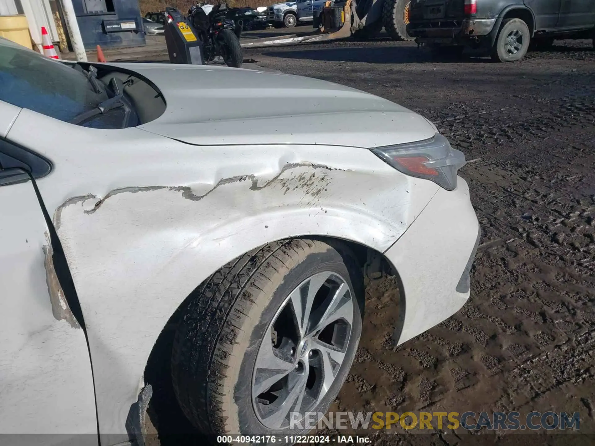 17 Фотография поврежденного автомобиля 4S3BWAF68P3004184 SUBARU LEGACY 2023