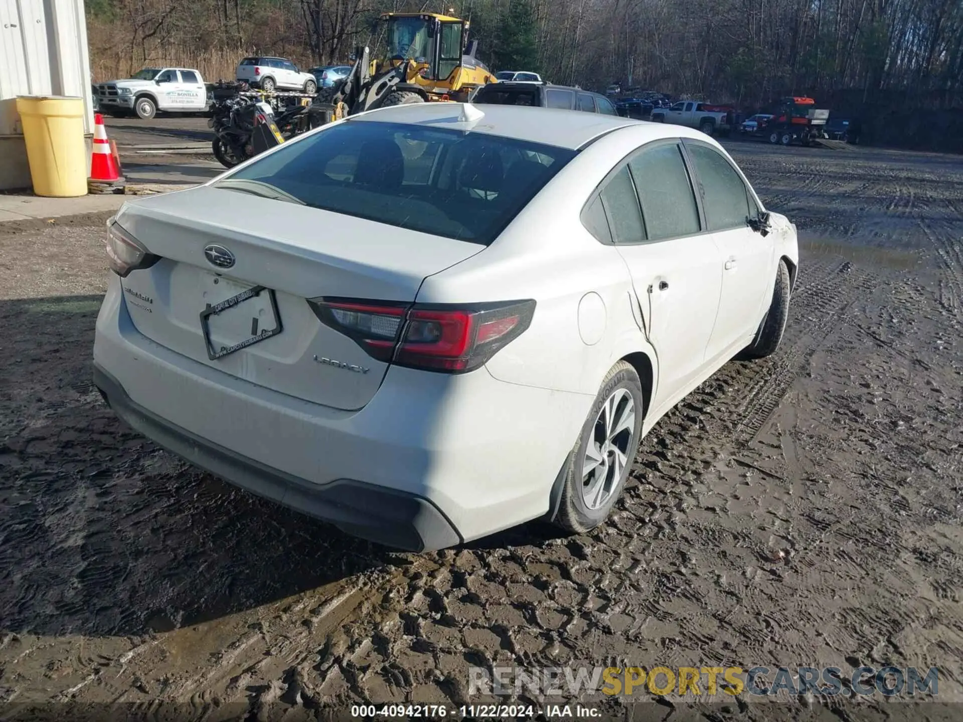 4 Фотография поврежденного автомобиля 4S3BWAF68P3004184 SUBARU LEGACY 2023