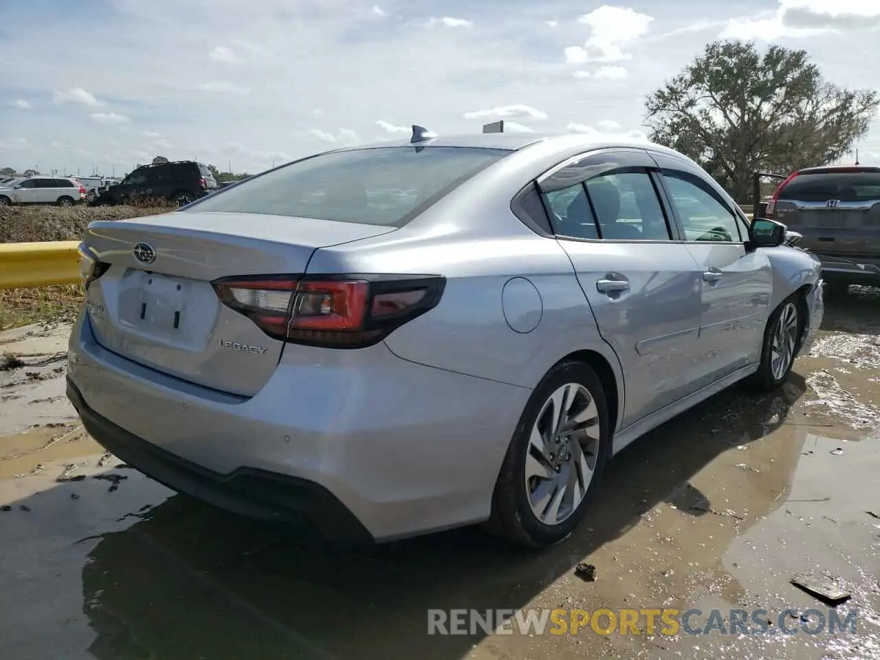 3 Фотография поврежденного автомобиля 4S3BWAN60P3011437 SUBARU LEGACY 2023
