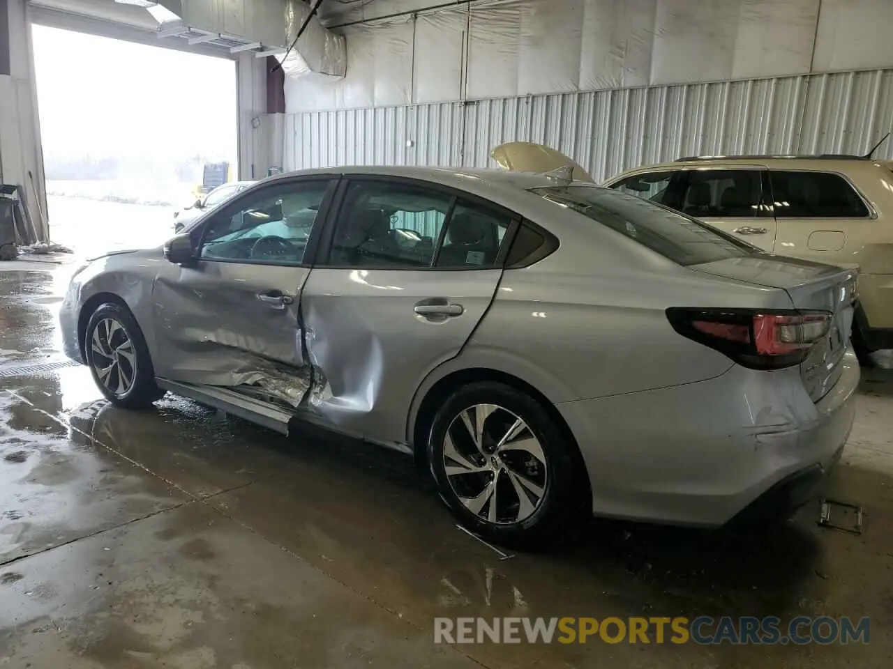 2 Photograph of a damaged car 4S3BWAD64R3016466 SUBARU LEGACY 2024