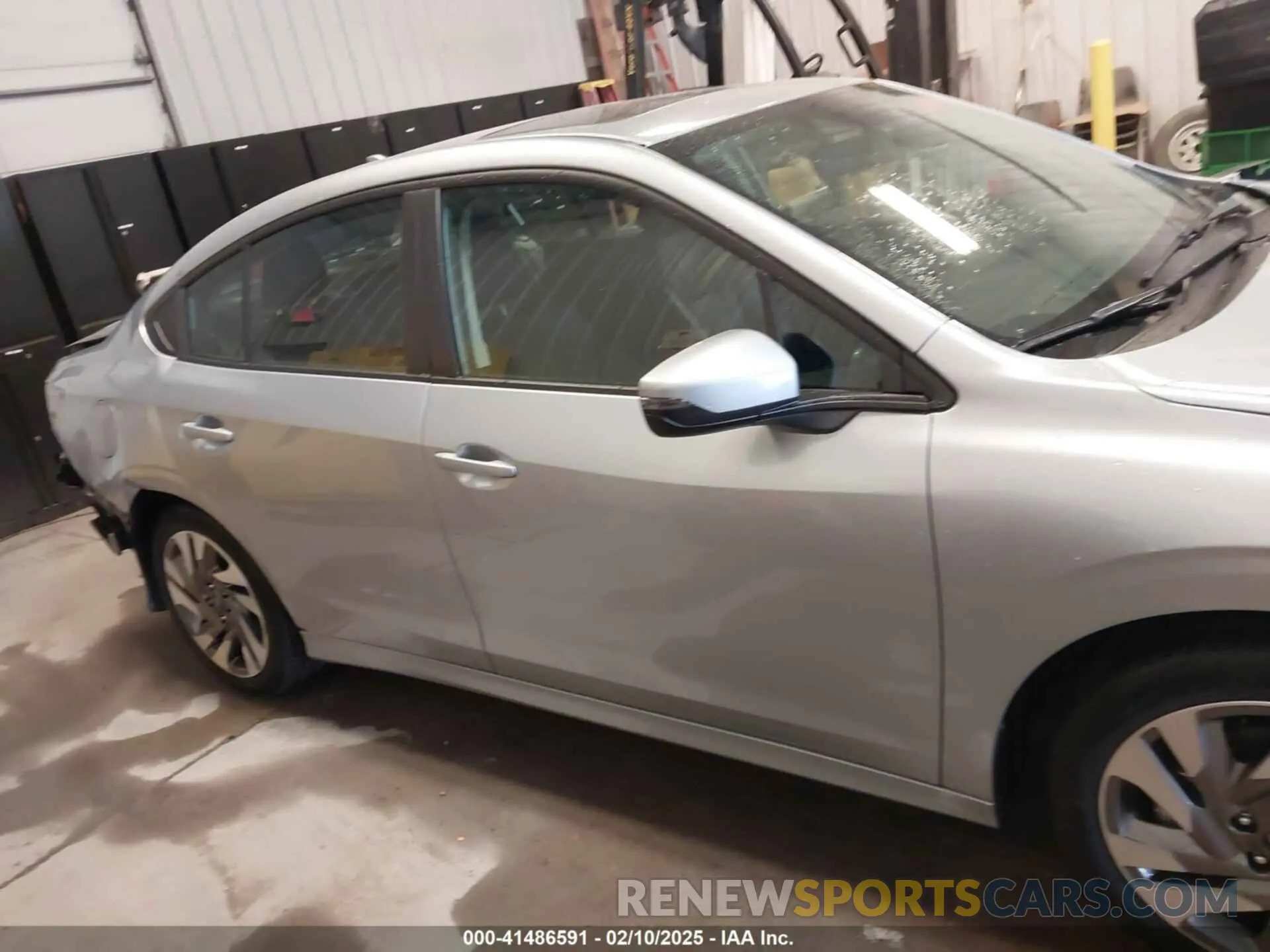 14 Фотография поврежденного автомобиля 4S3BWAN64R3025876 SUBARU LEGACY 2024