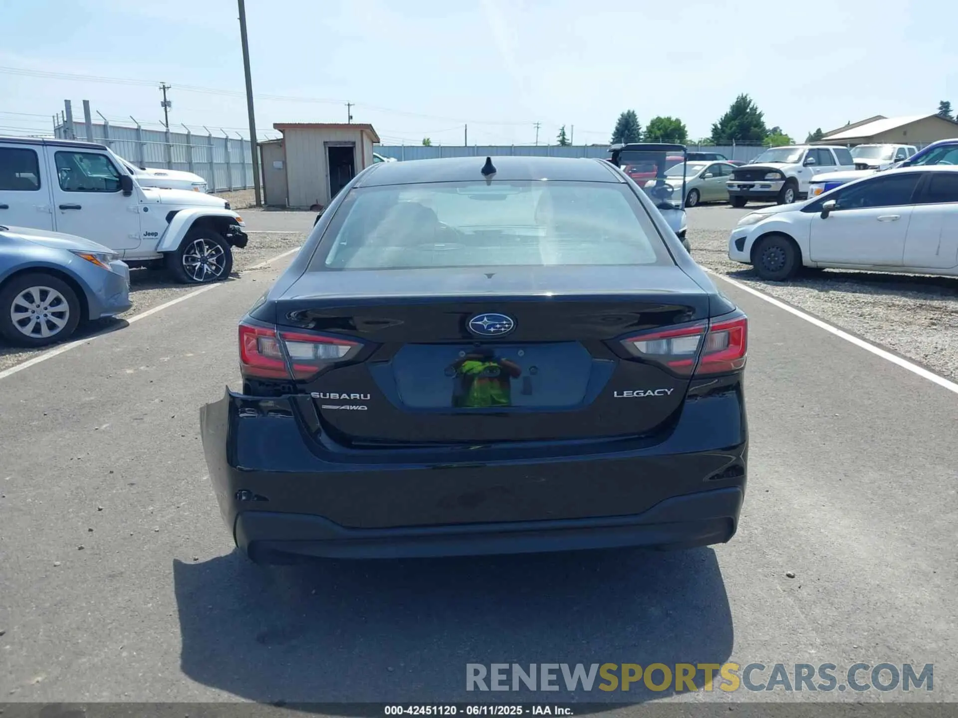 16 Photograph of a damaged car 4S3BWAN68R3006201 SUBARU LEGACY 2024