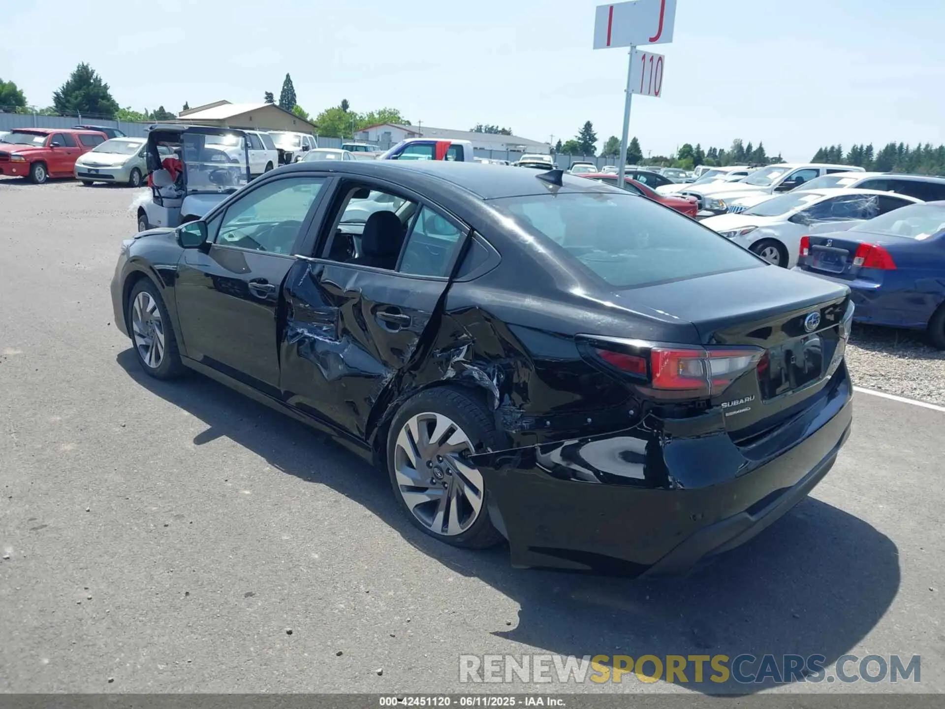 3 Photograph of a damaged car 4S3BWAN68R3006201 SUBARU LEGACY 2024