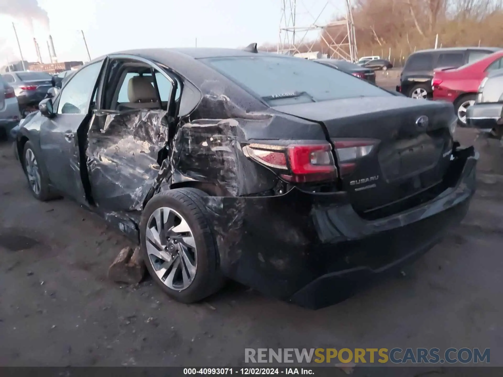 3 Фотография поврежденного автомобиля 4S3BWAN6XR3007561 SUBARU LEGACY 2024