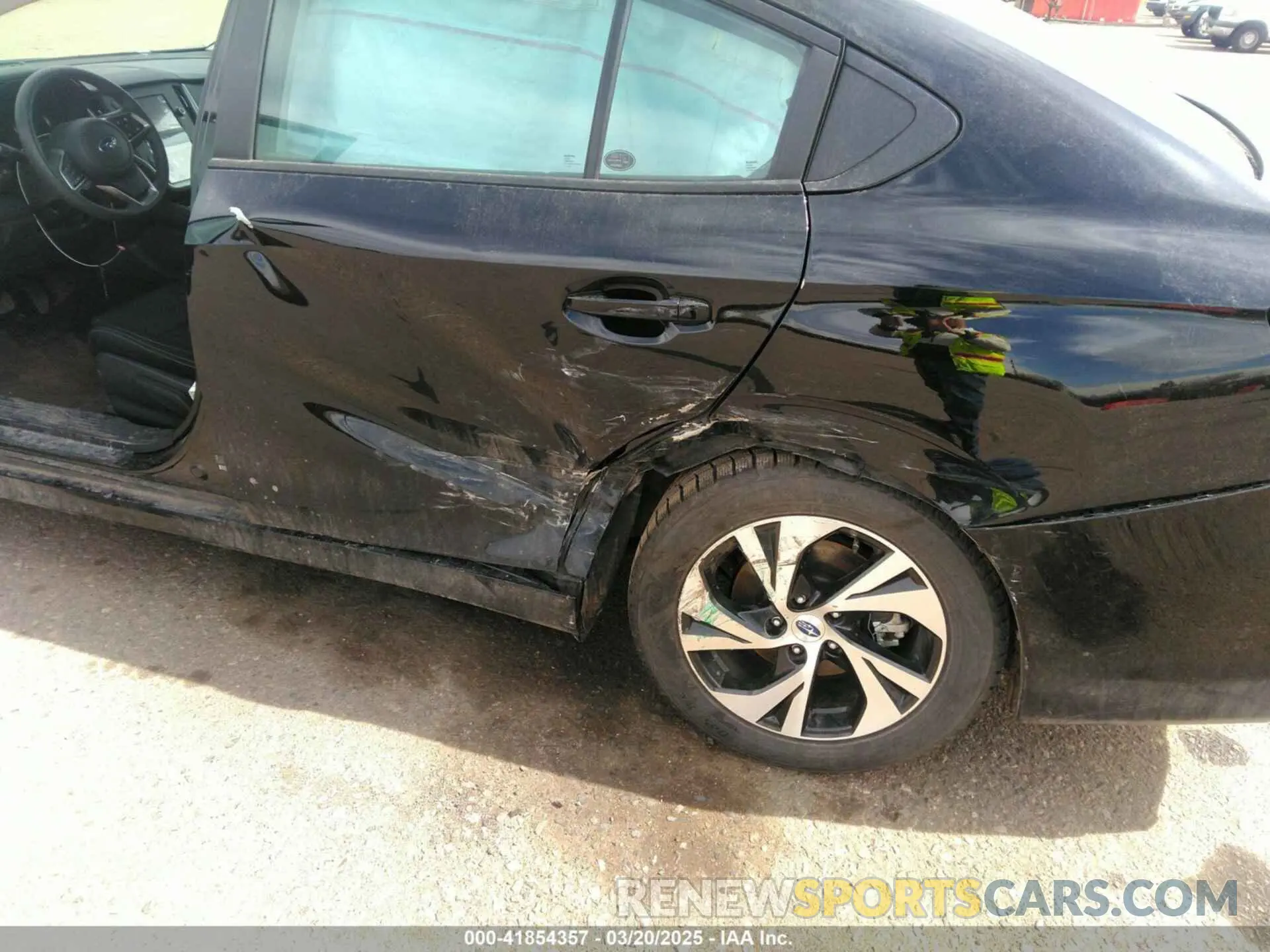 6 Фотография поврежденного автомобиля 4S3BWAB60S3004002 SUBARU LEGACY 2025