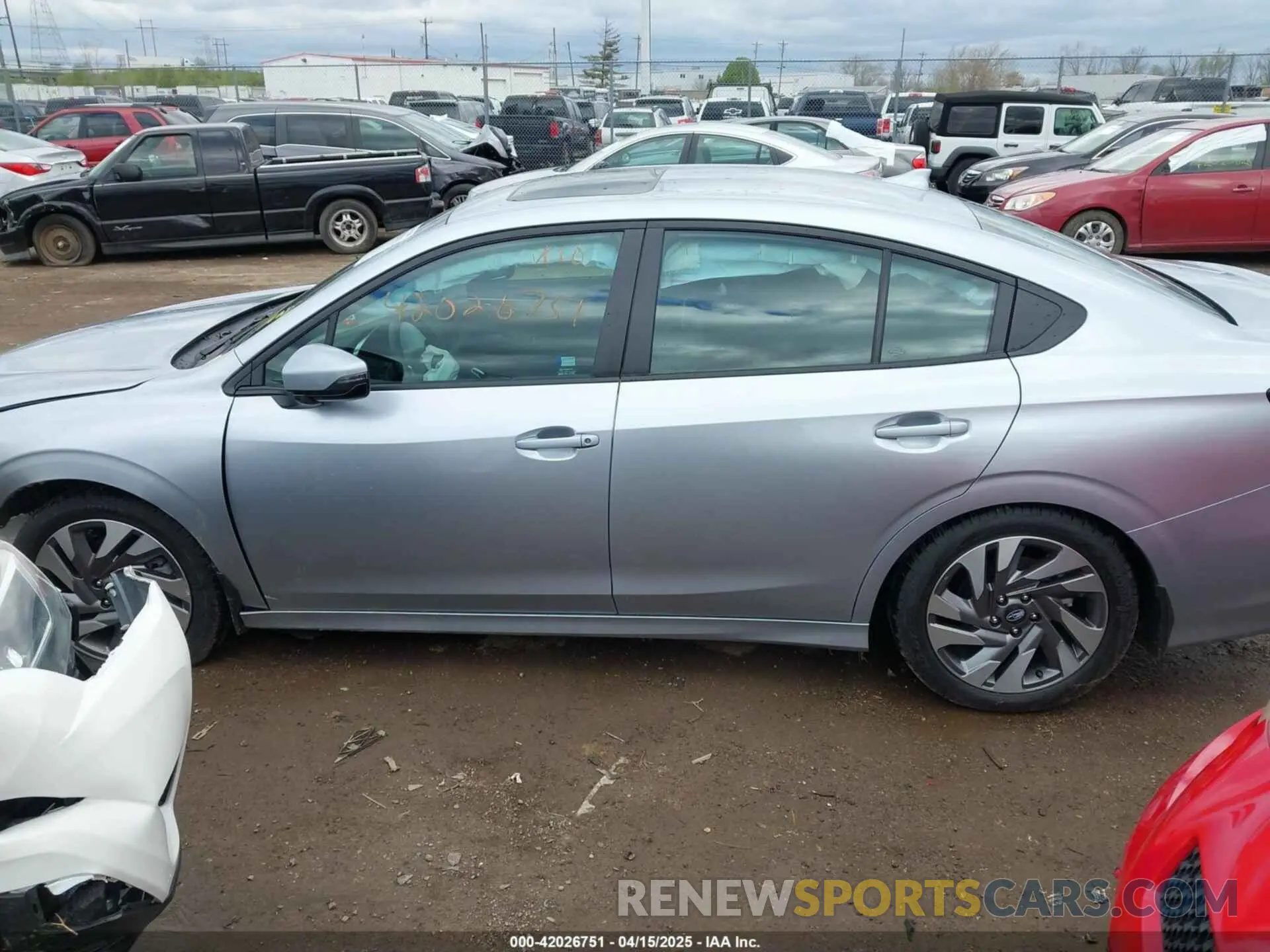 14 Photograph of a damaged car 4S3BWAN61S3007602 SUBARU LEGACY 2025