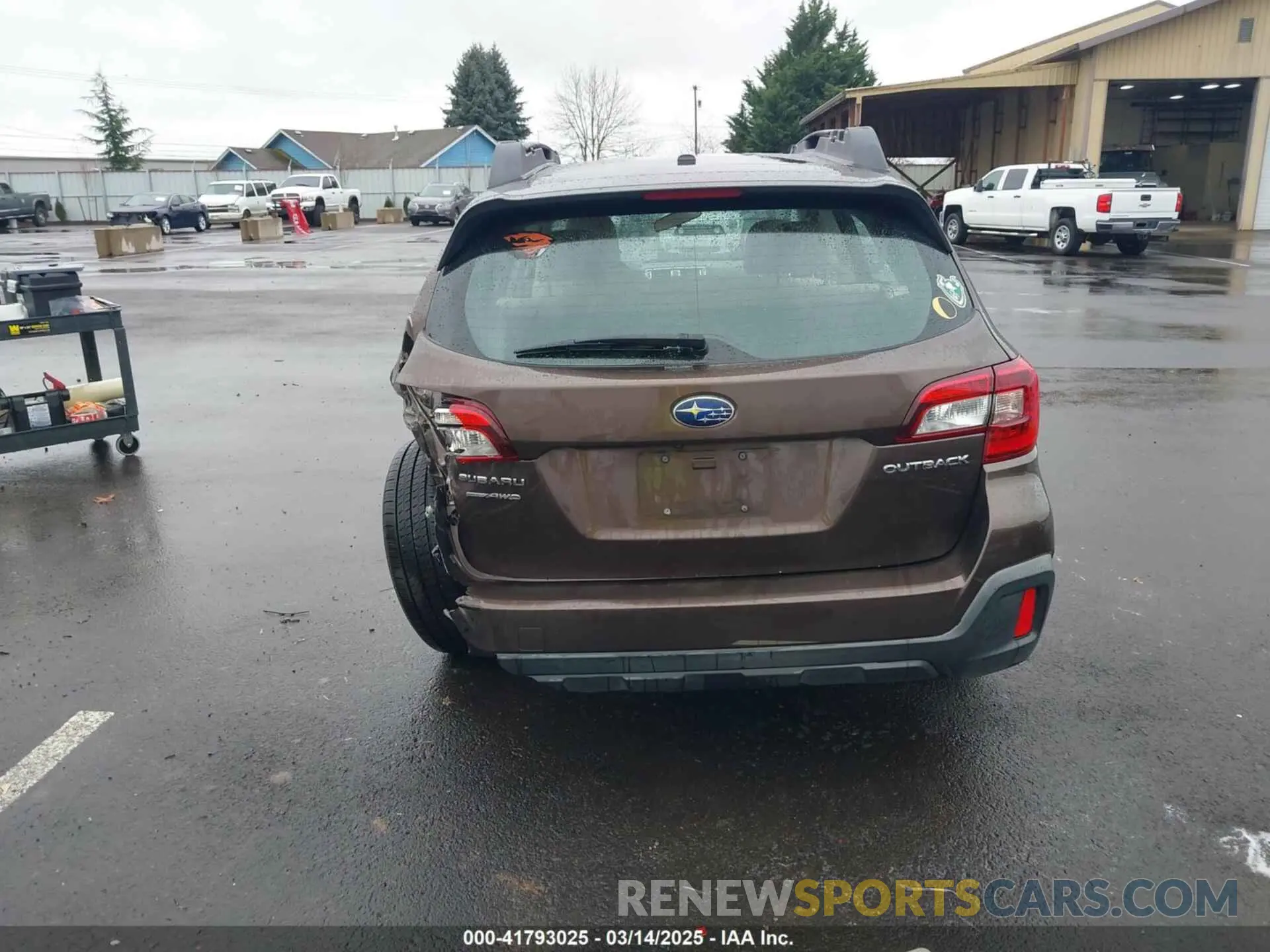 17 Photograph of a damaged car 4S4BSABC7K3302320 SUBARU OUTBACK 2019