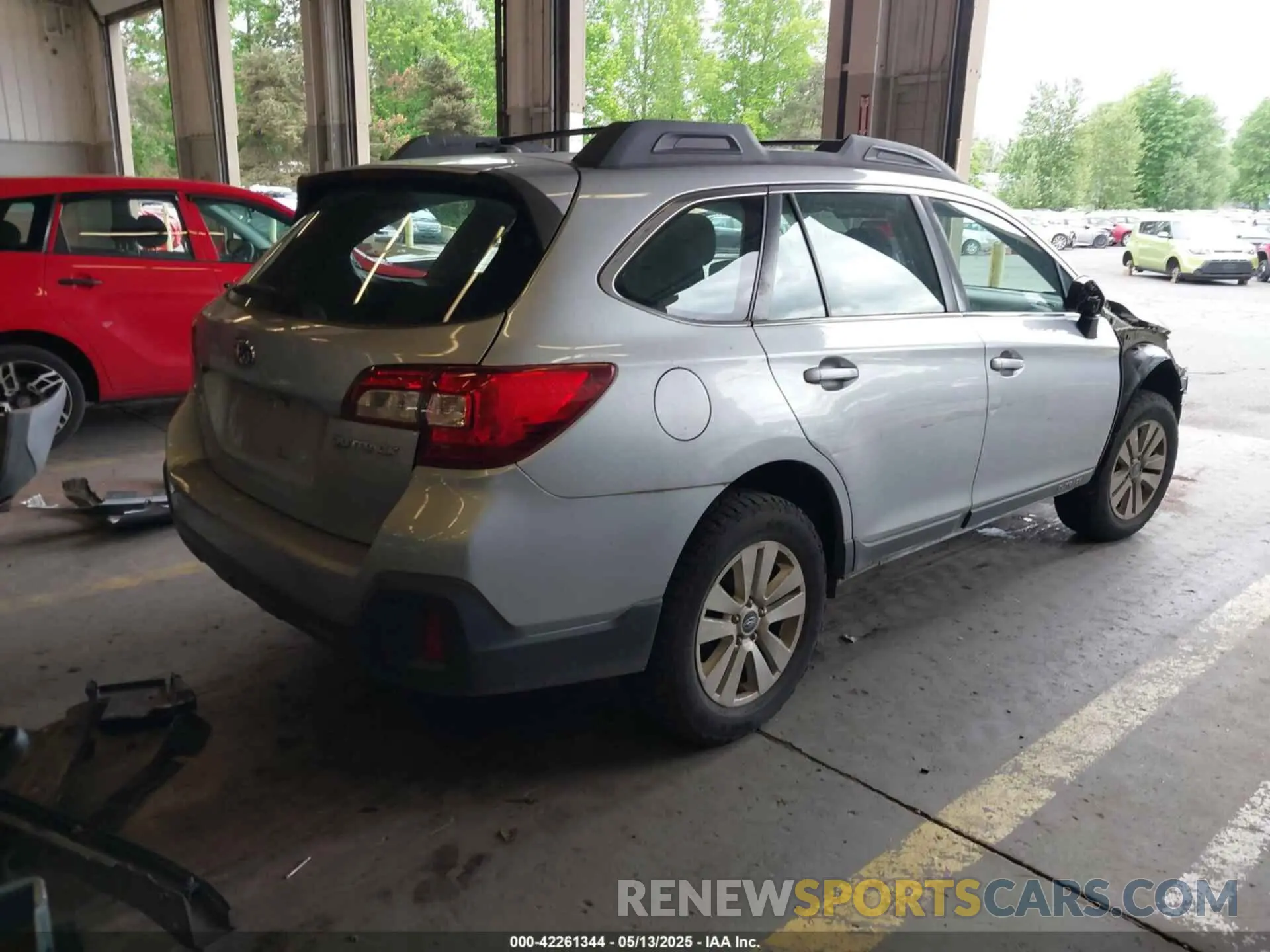 4 Фотография поврежденного автомобиля 4S4BSABC8K3288427 SUBARU OUTBACK 2019