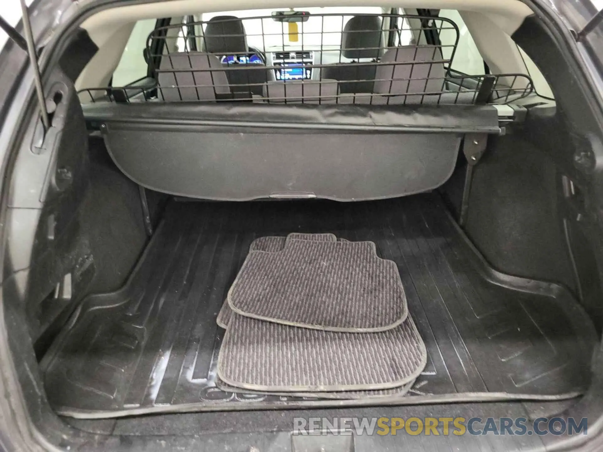 6 Photograph of a damaged car 4S4BSAFC2K3249293 SUBARU OUTBACK 2019