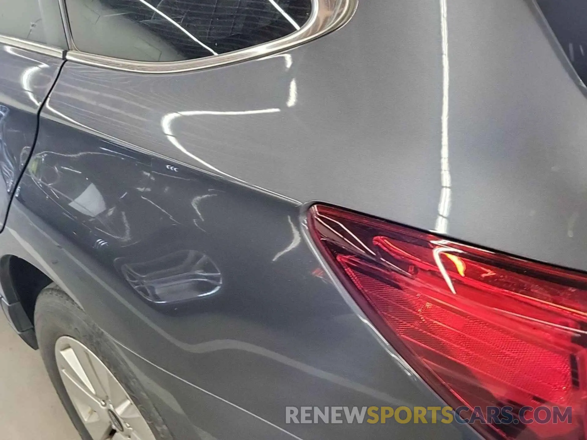 8 Photograph of a damaged car 4S4BSAFC2K3249293 SUBARU OUTBACK 2019