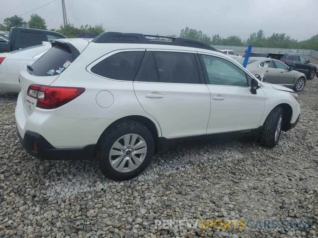 3 Photograph of a damaged car 4S4BSAFC2K3304678 SUBARU OUTBACK 2019