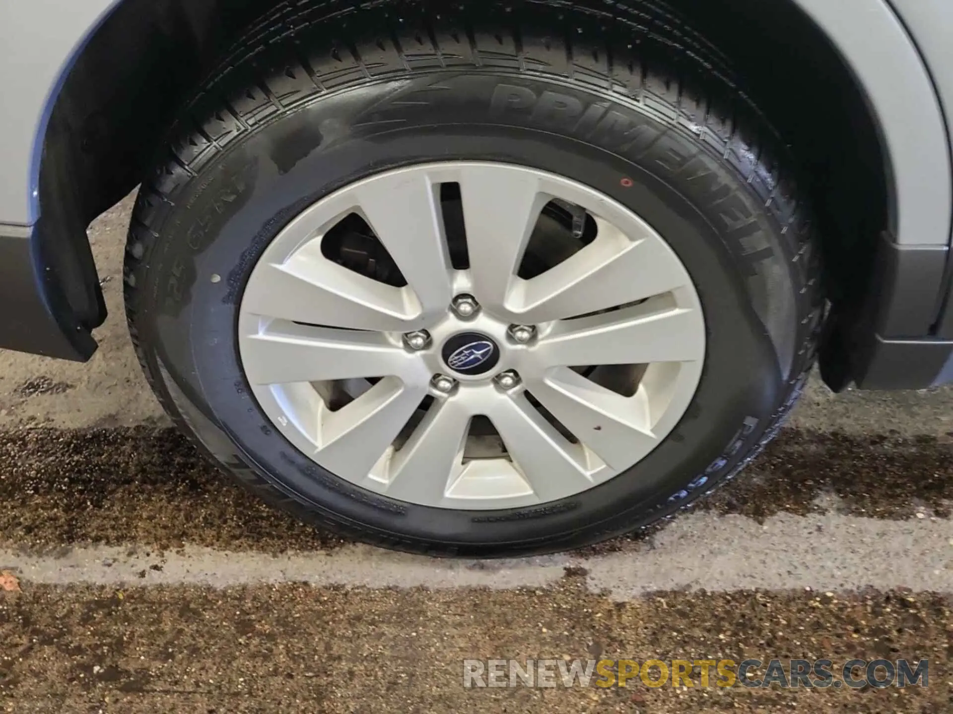 2 Фотография поврежденного автомобиля 4S4BSAFC3K3303300 SUBARU OUTBACK 2019