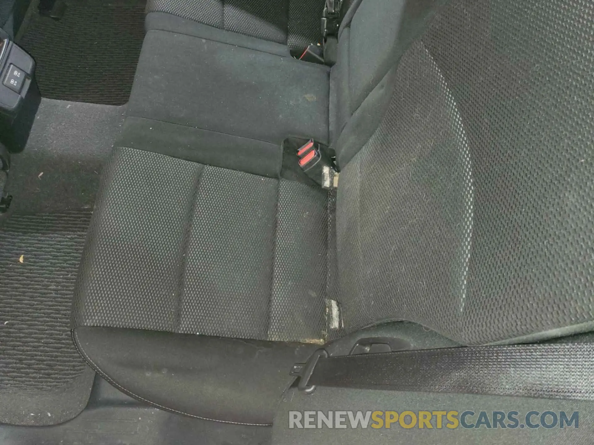3 Photograph of a damaged car 4S4BSAFC3K3323014 SUBARU OUTBACK 2019