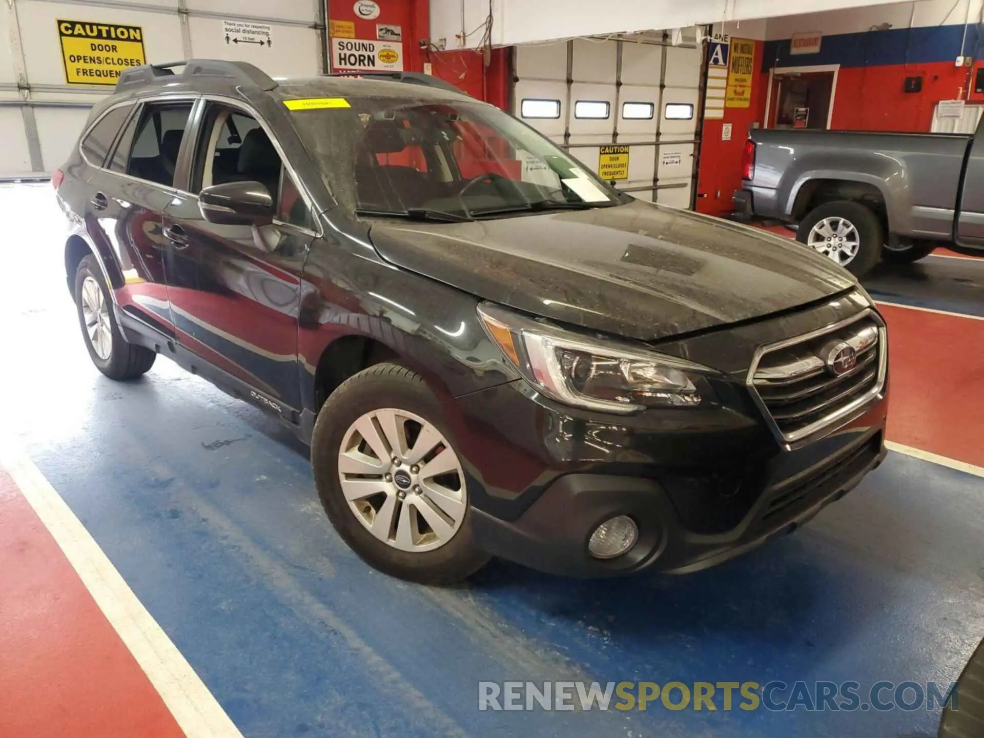 8 Photograph of a damaged car 4S4BSAFC3K3323014 SUBARU OUTBACK 2019