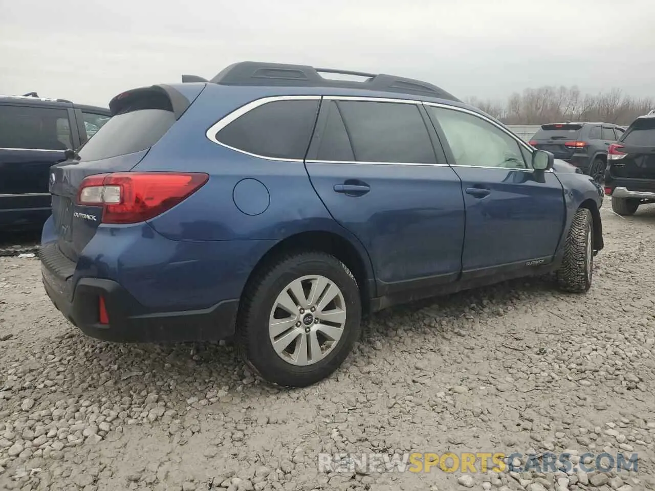 3 Photograph of a damaged car 4S4BSAFC3K3347555 SUBARU OUTBACK 2019