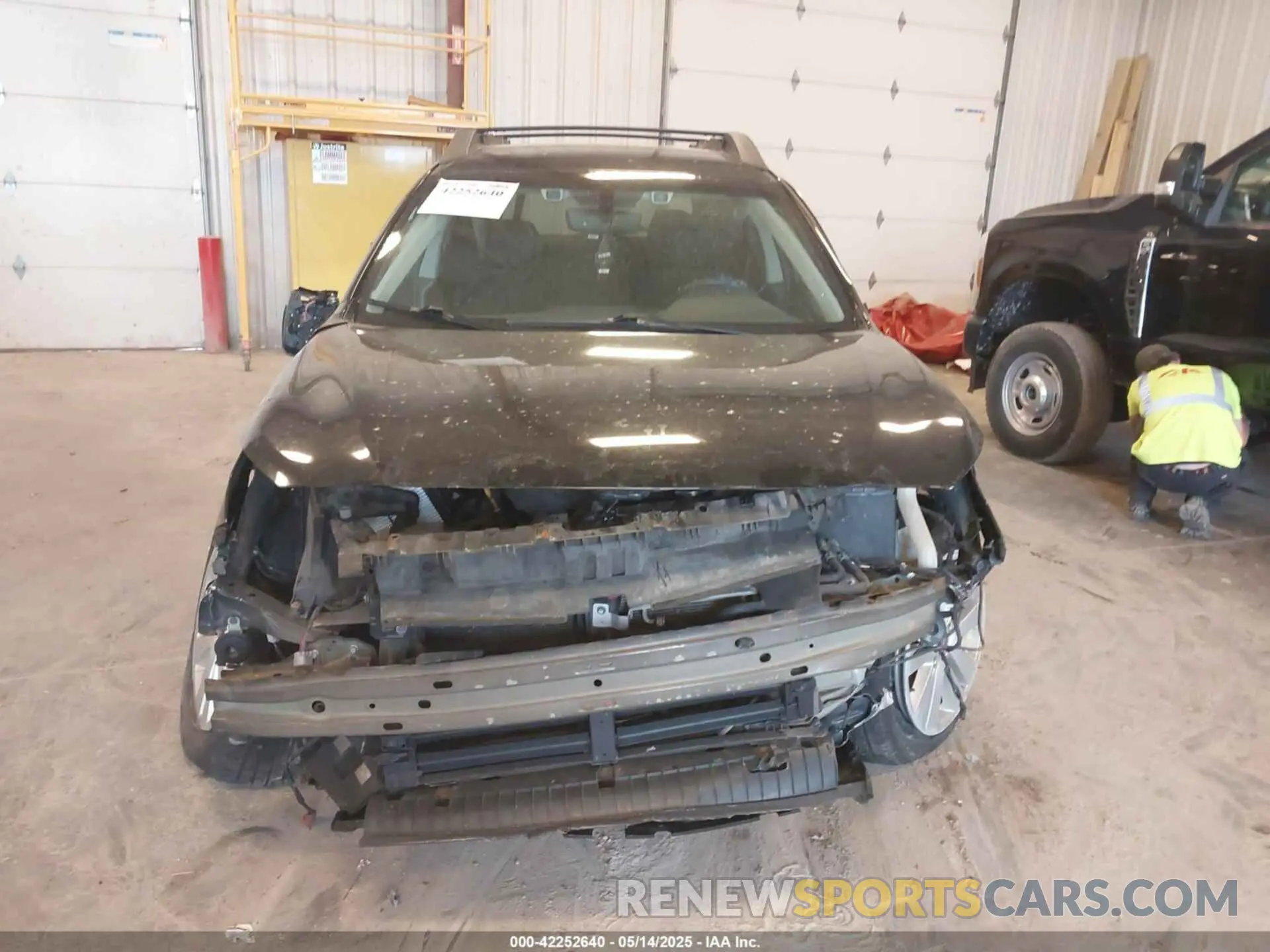 12 Photograph of a damaged car 4S4BSAFC4K3217719 SUBARU OUTBACK 2019