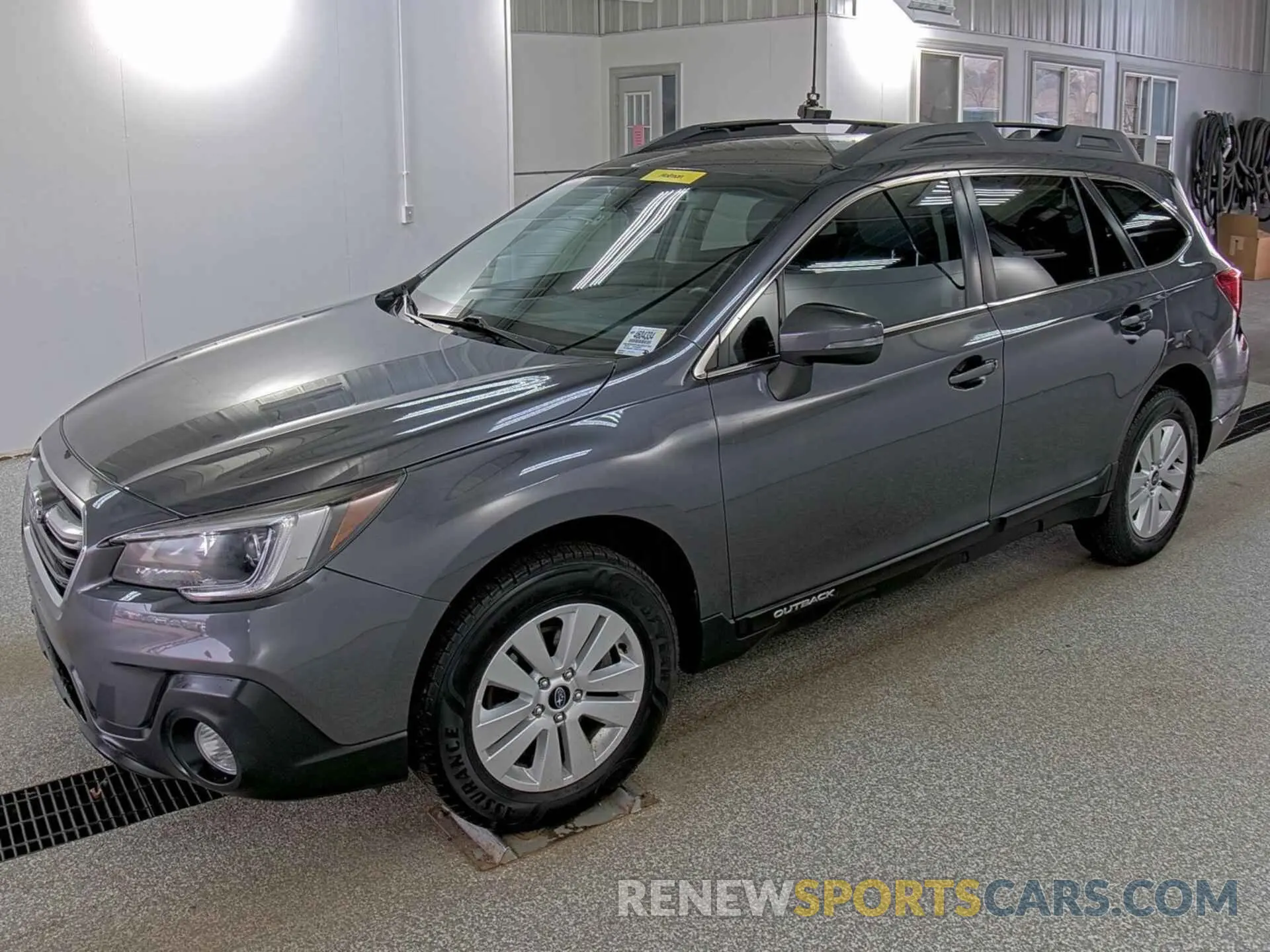10 Photograph of a damaged car 4S4BSAFC4K3322793 SUBARU OUTBACK 2019