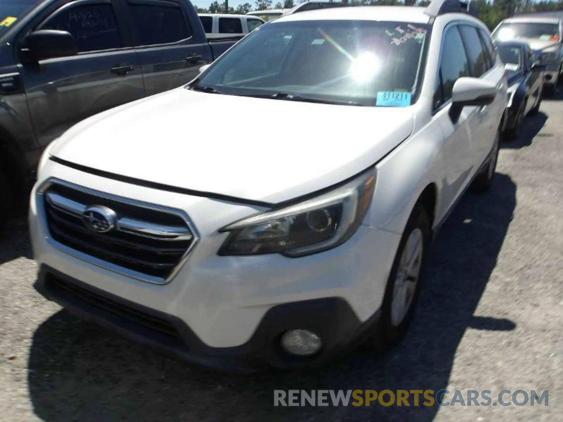 6 Photograph of a damaged car 4S4BSAFC6K3310547 SUBARU OUTBACK 2019