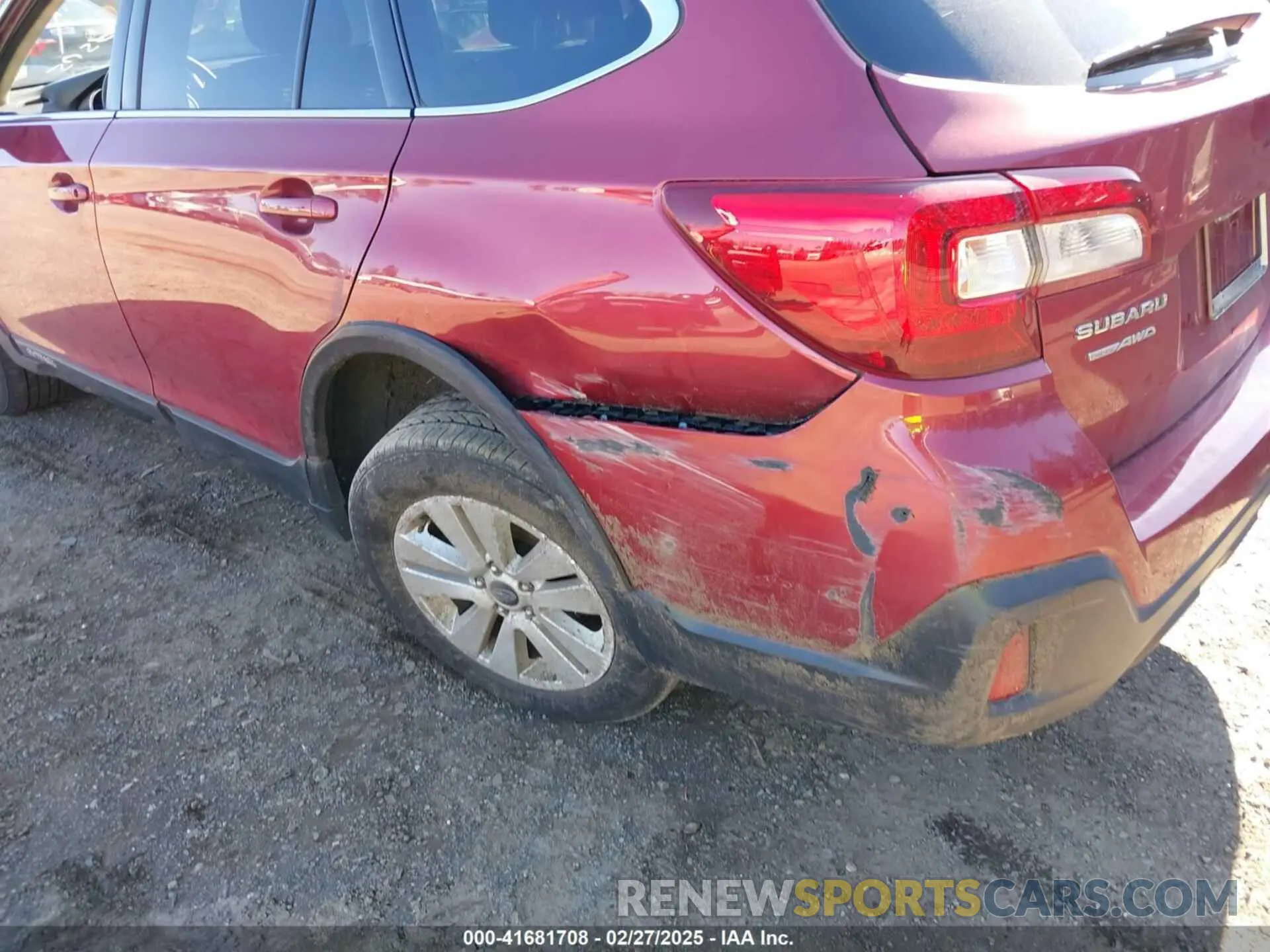 17 Фотография поврежденного автомобиля 4S4BSAFC6K3318468 SUBARU OUTBACK 2019