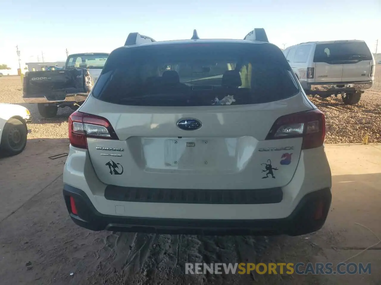 6 Photograph of a damaged car 4S4BSAFC7K3232229 SUBARU OUTBACK 2019