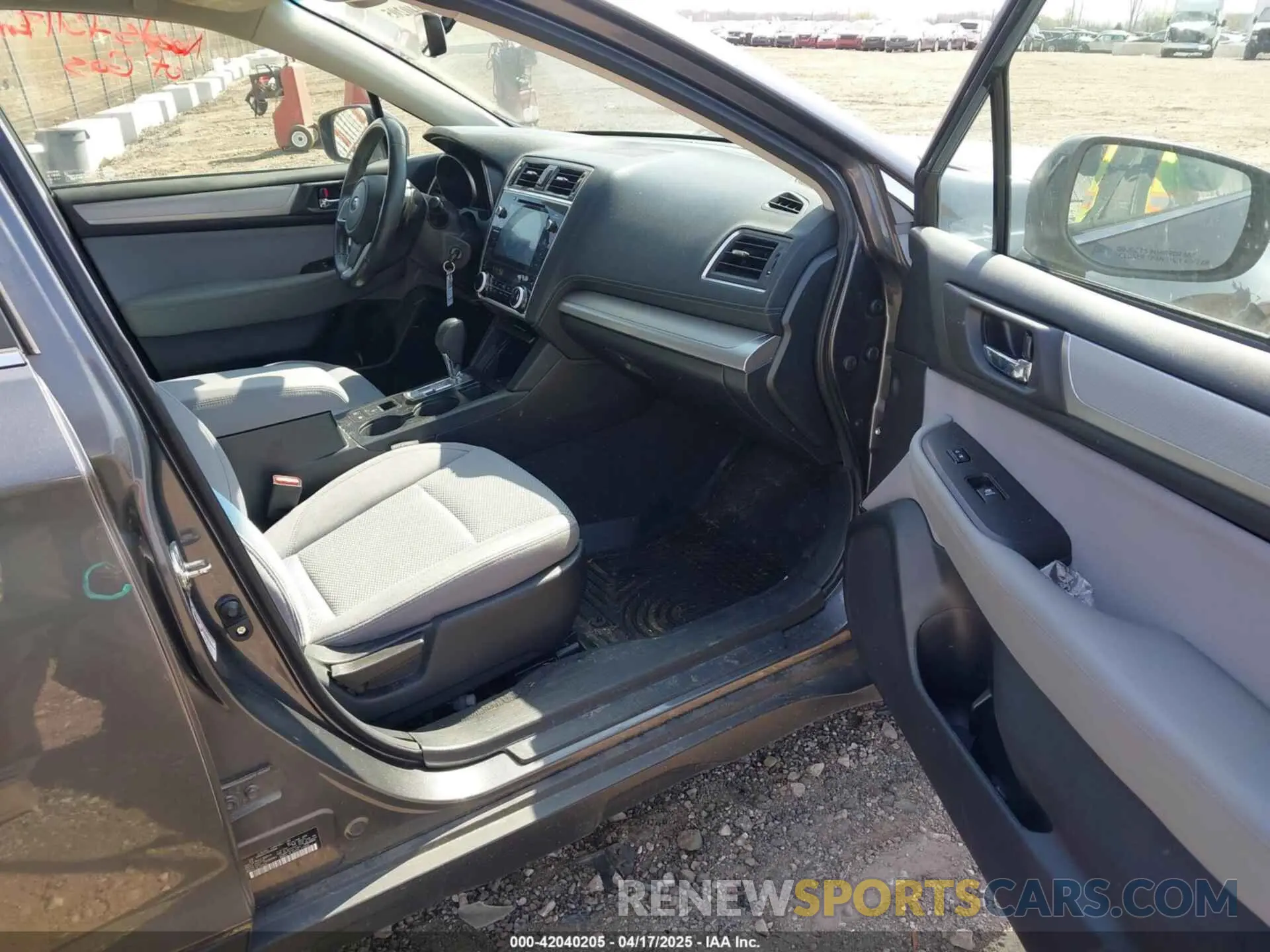 5 Фотография поврежденного автомобиля 4S4BSAFC7K3295606 SUBARU OUTBACK 2019