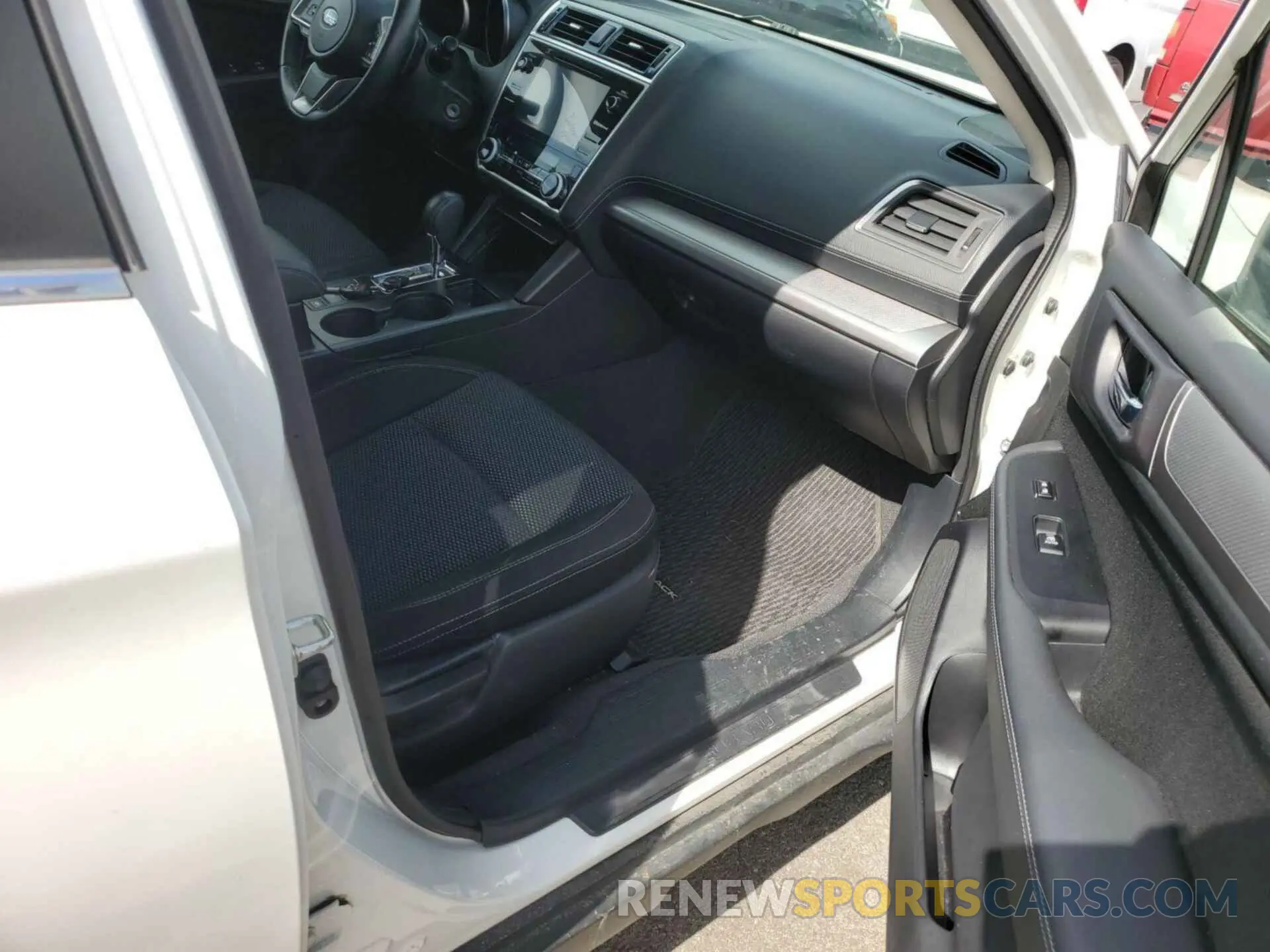 20 Фотография поврежденного автомобиля 4S4BSAFC9K3264163 SUBARU OUTBACK 2019