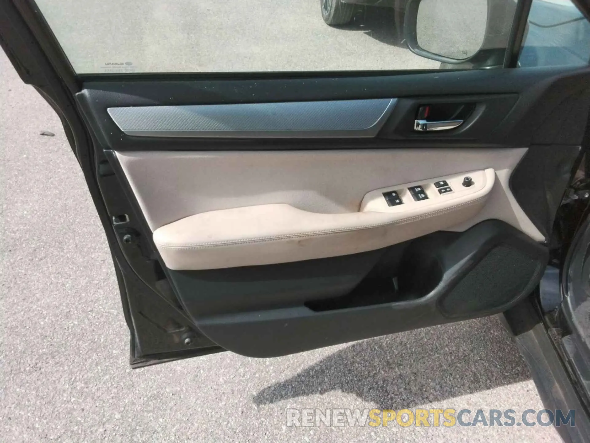 3 Photograph of a damaged car 4S4BSAFC9K3316701 SUBARU OUTBACK 2019