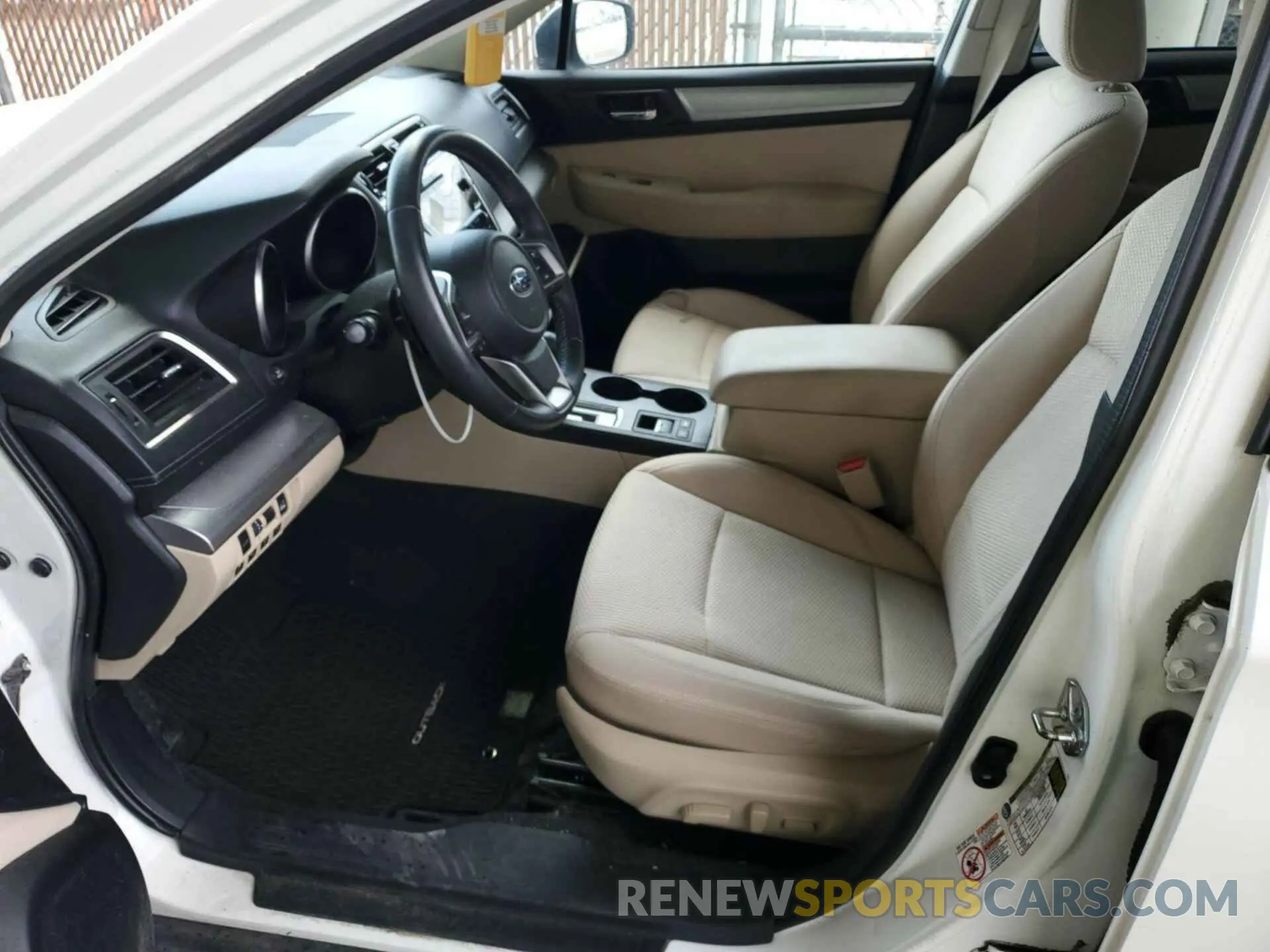 5 Photograph of a damaged car 4S4BSAFCXK3272272 SUBARU OUTBACK 2019