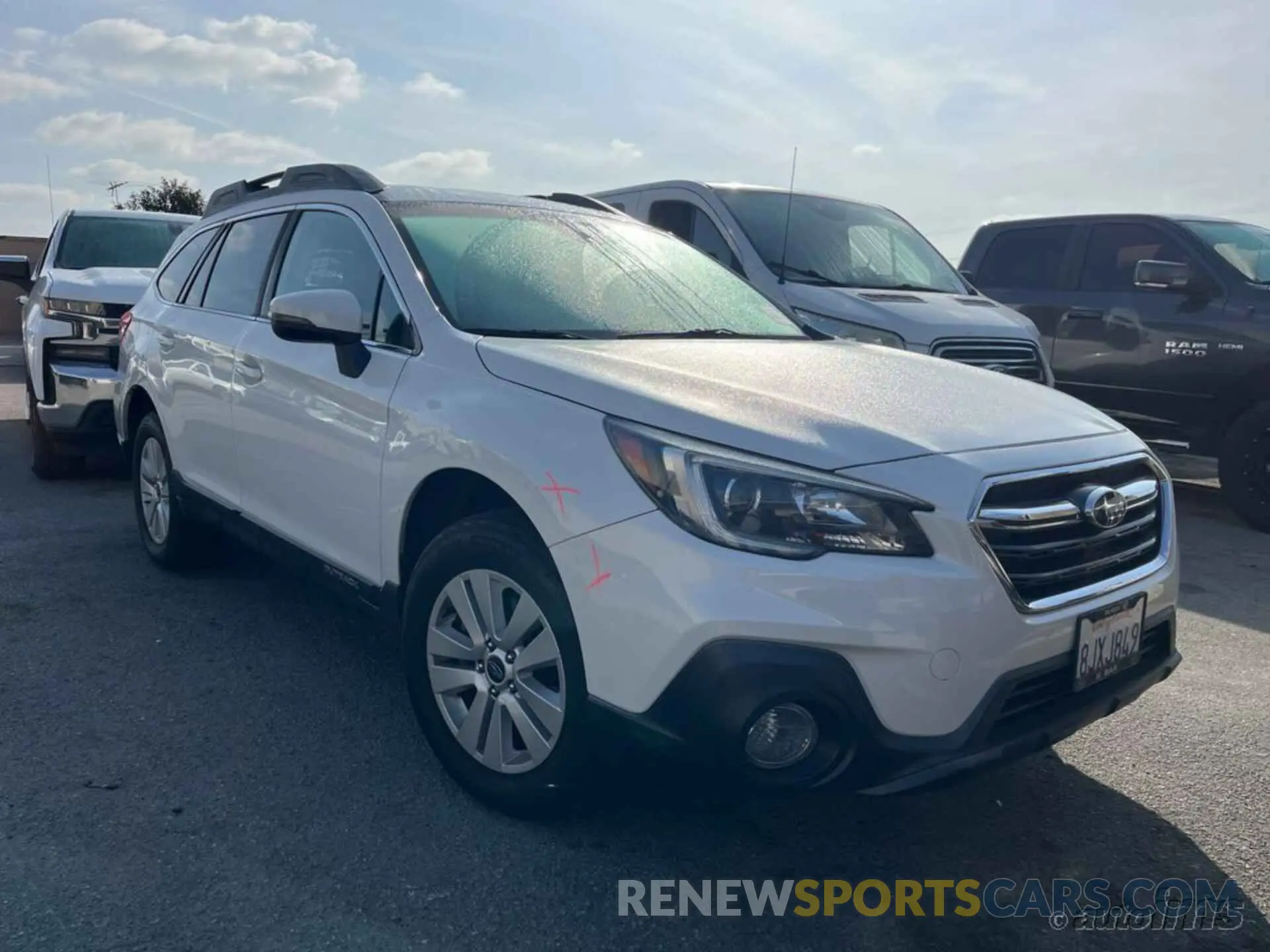 4 Photograph of a damaged car 4S4BSAFCXK3347634 SUBARU OUTBACK 2019
