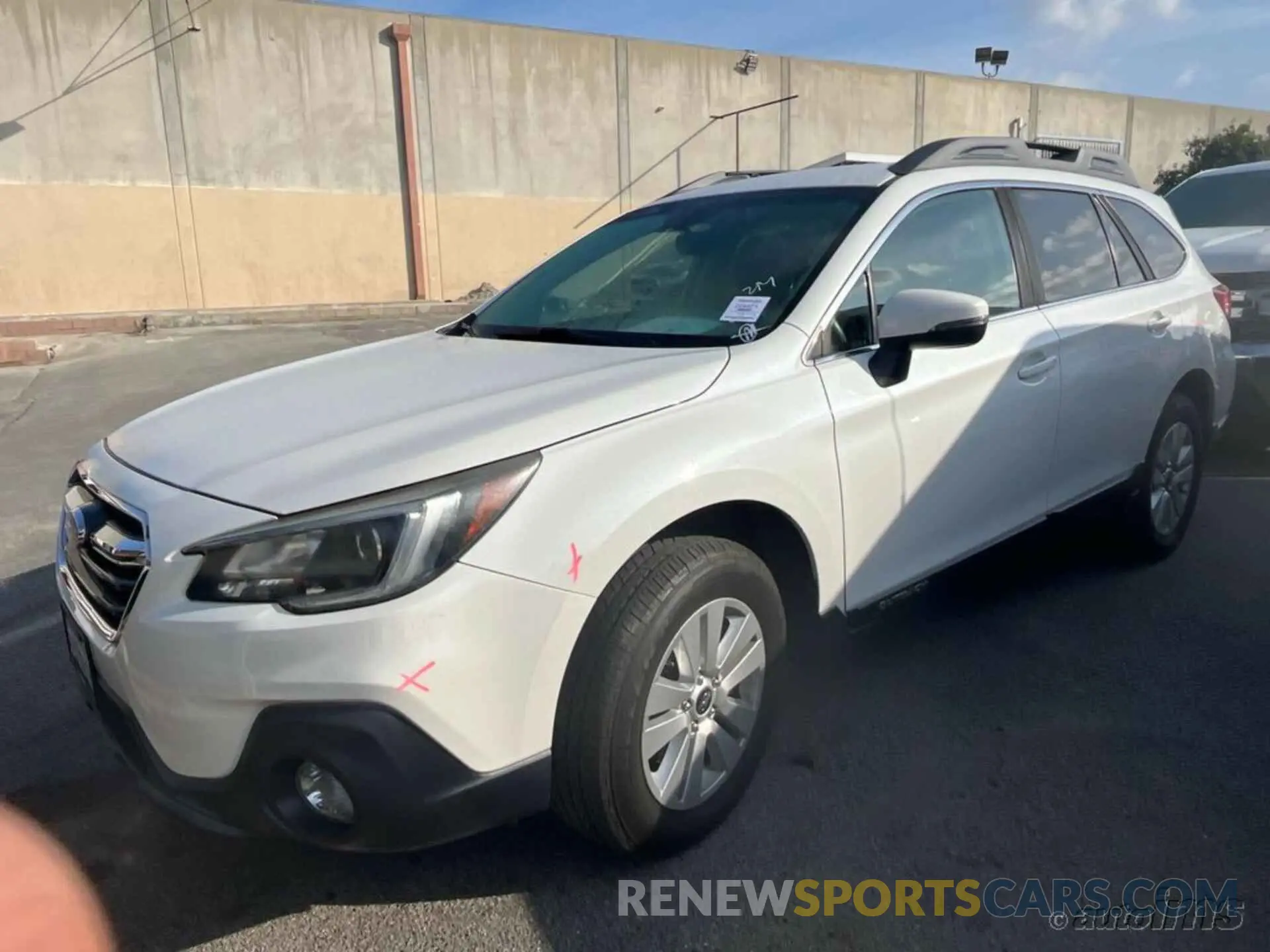 6 Photograph of a damaged car 4S4BSAFCXK3347634 SUBARU OUTBACK 2019