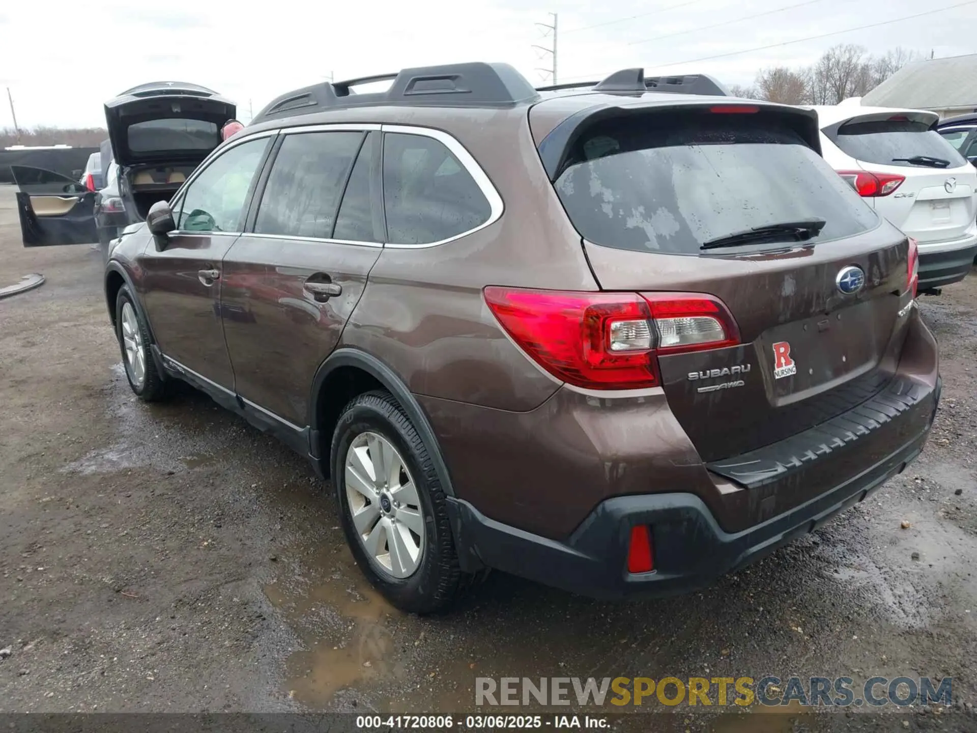 3 Photograph of a damaged car 4S4BSAHC0K3254893 SUBARU OUTBACK 2019