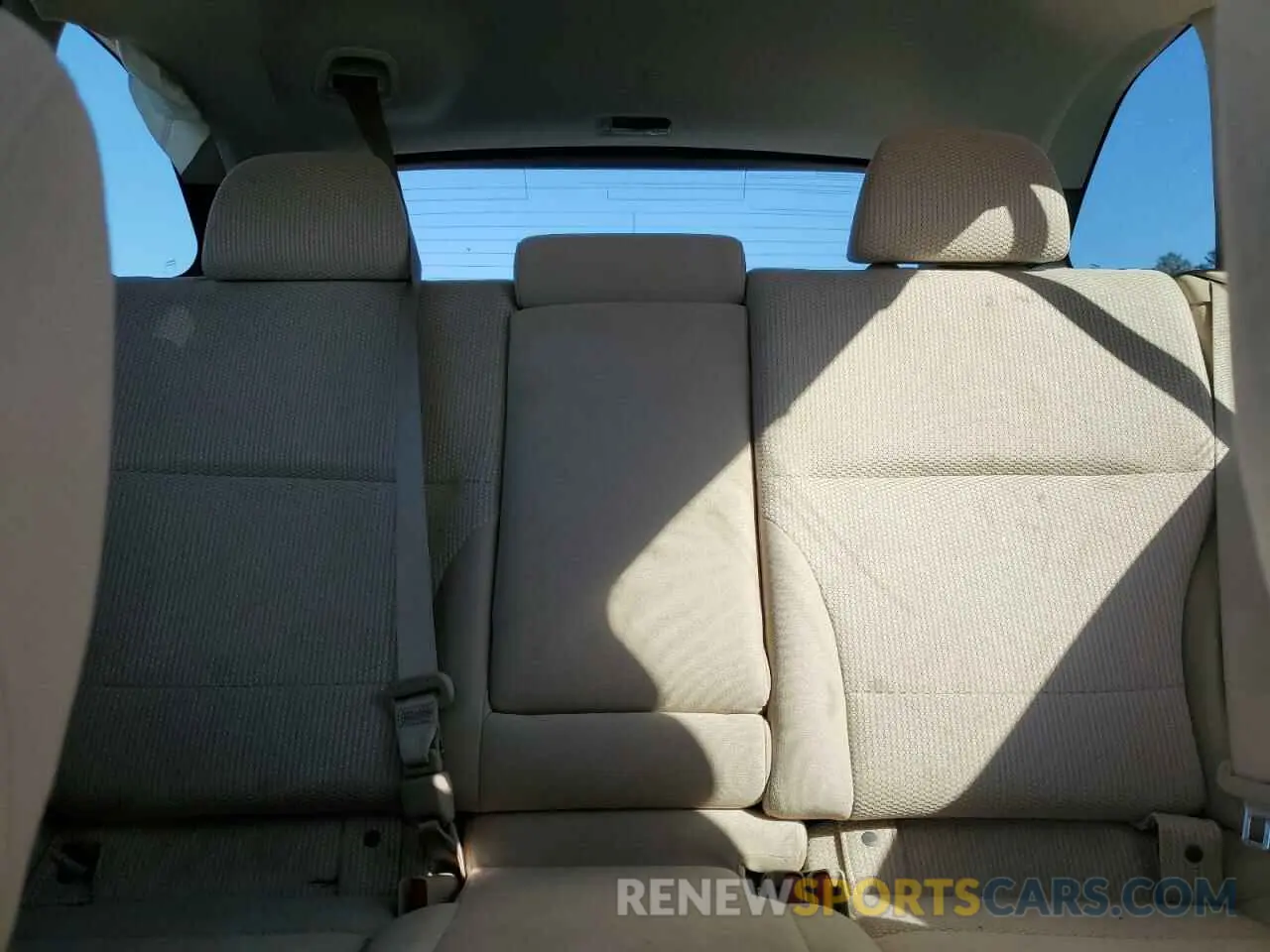 10 Photograph of a damaged car 4S4BSAHC1K3369146 SUBARU OUTBACK 2019
