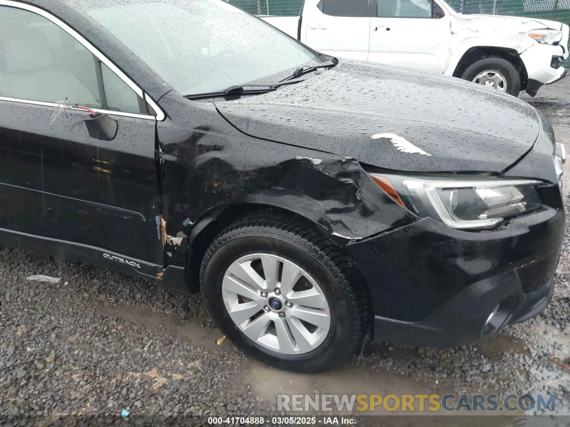 6 Photograph of a damaged car 4S4BSAHC8K3318470 SUBARU OUTBACK 2019