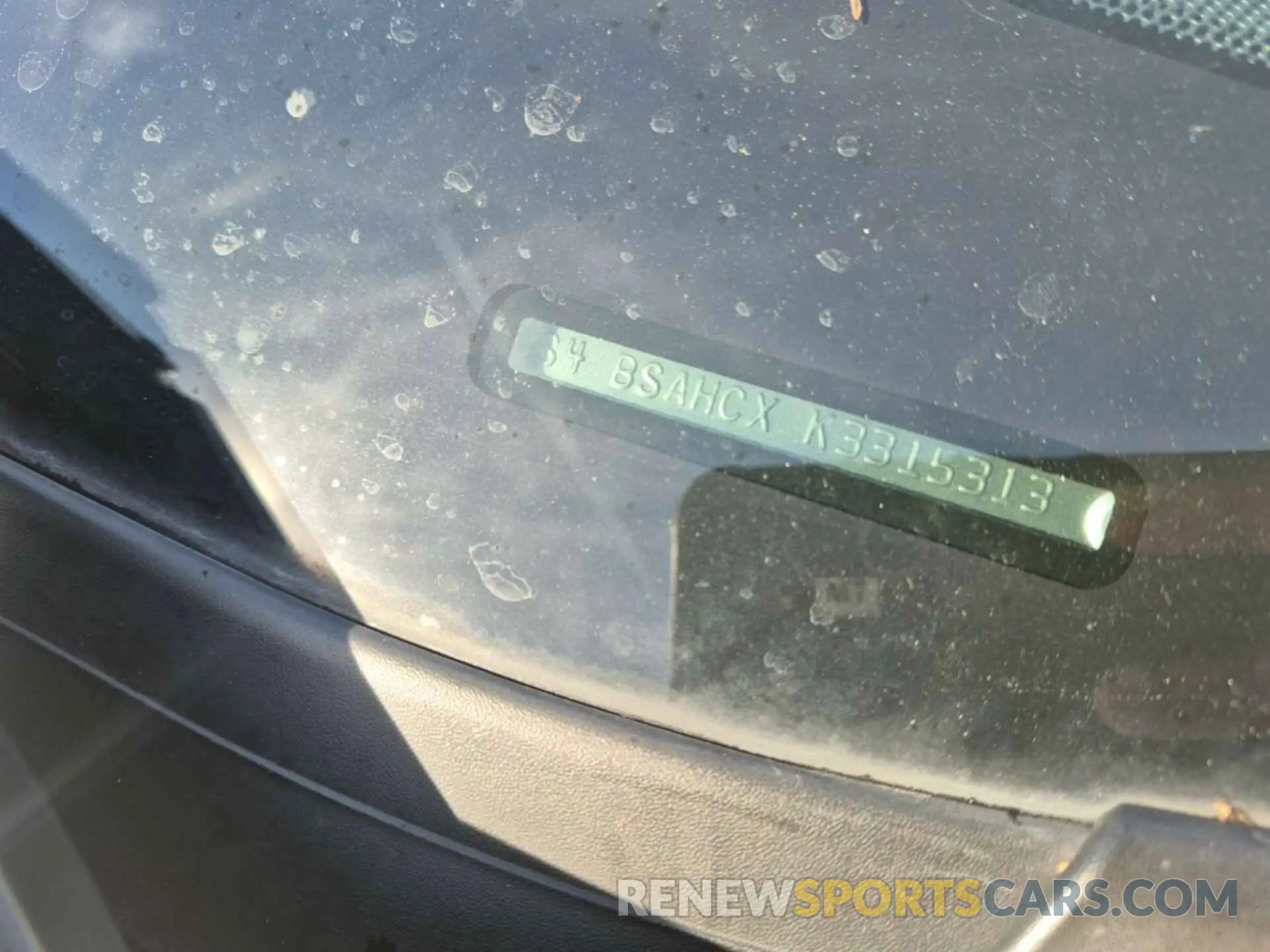 19 Photograph of a damaged car 4S4BSAHCXK3315313 SUBARU OUTBACK 2019