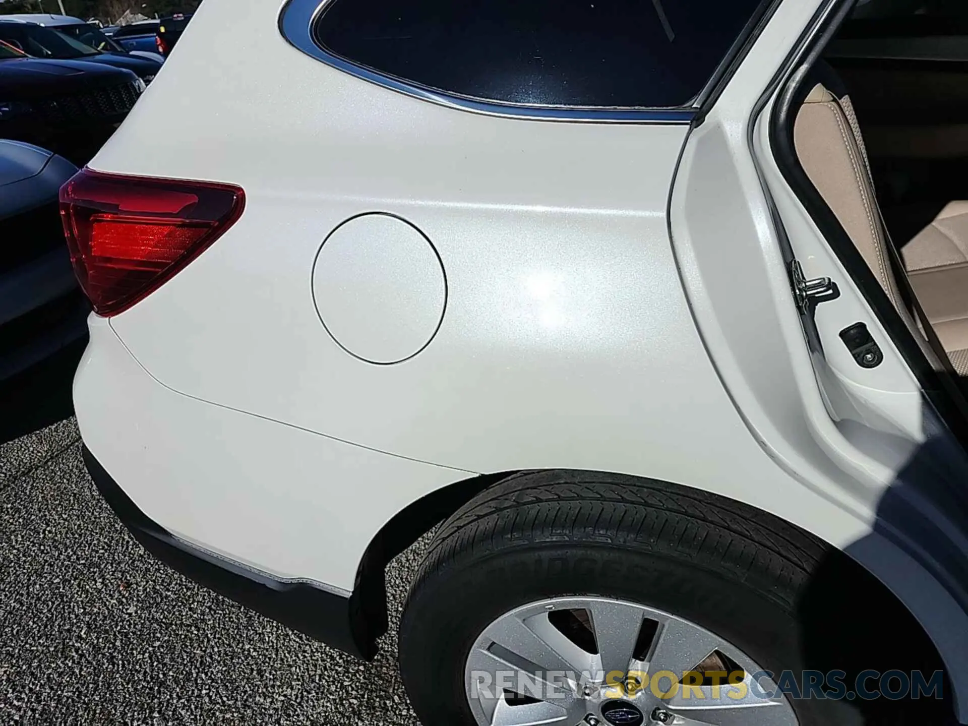 26 Photograph of a damaged car 4S4BSAHCXK3315313 SUBARU OUTBACK 2019