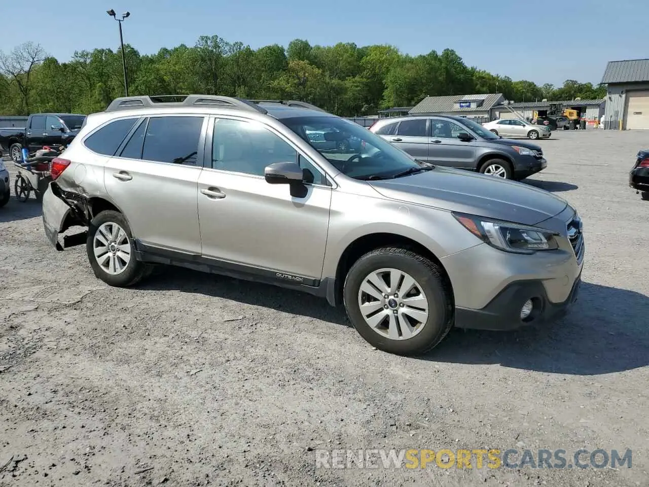 4 Photograph of a damaged car 4S4BSAHCXK3357609 SUBARU OUTBACK 2019