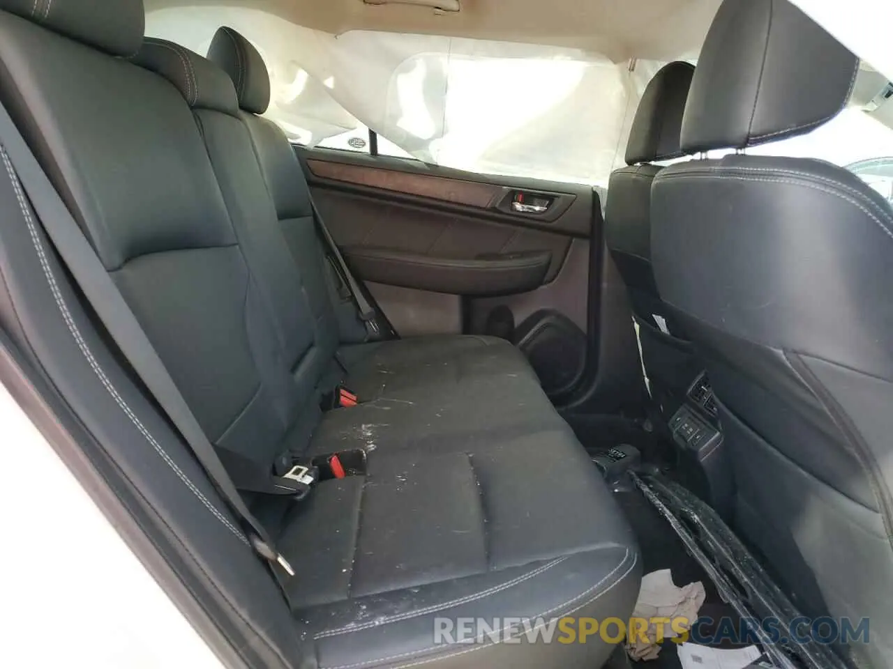 10 Photograph of a damaged car 4S4BSAJC0K3257464 SUBARU OUTBACK 2019