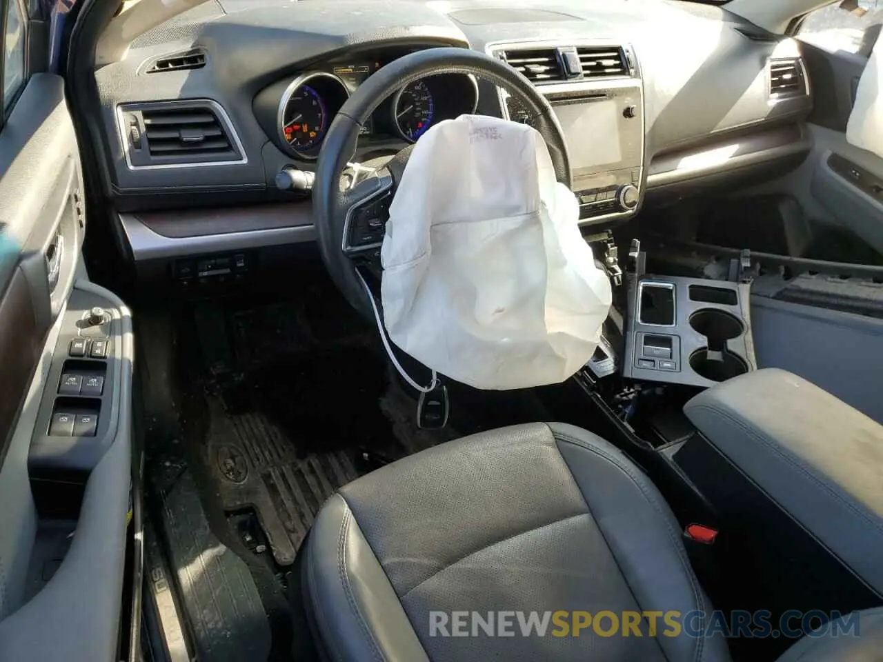 8 Photograph of a damaged car 4S4BSANC1K3349564 SUBARU OUTBACK 2019
