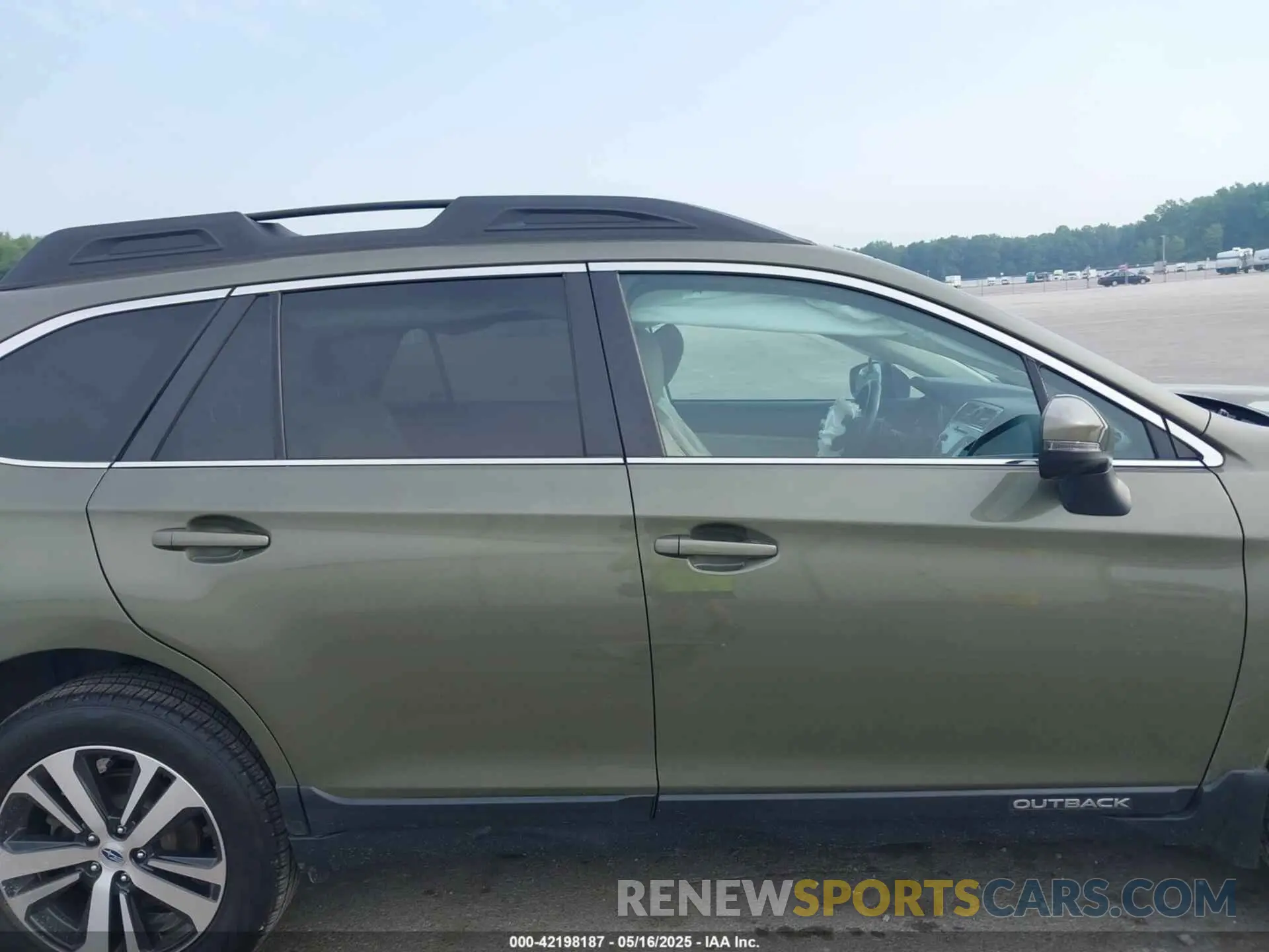 14 Photograph of a damaged car 4S4BSANC2K3276219 SUBARU OUTBACK 2019