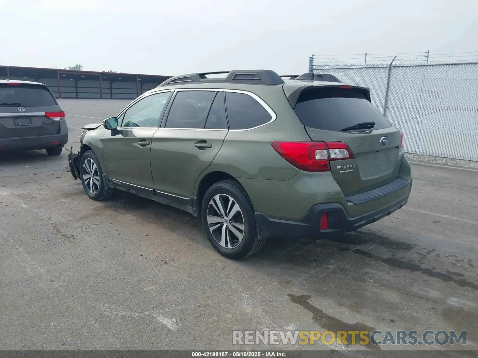 3 Photograph of a damaged car 4S4BSANC2K3276219 SUBARU OUTBACK 2019