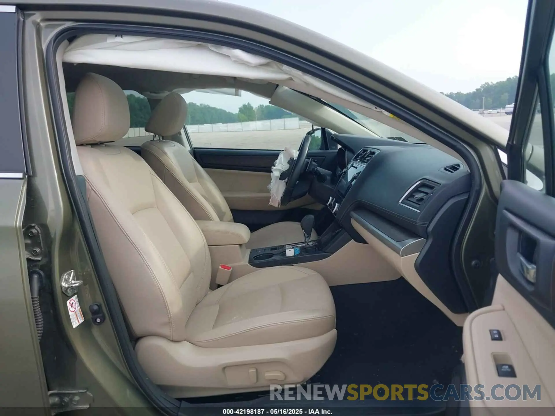 5 Photograph of a damaged car 4S4BSANC2K3276219 SUBARU OUTBACK 2019