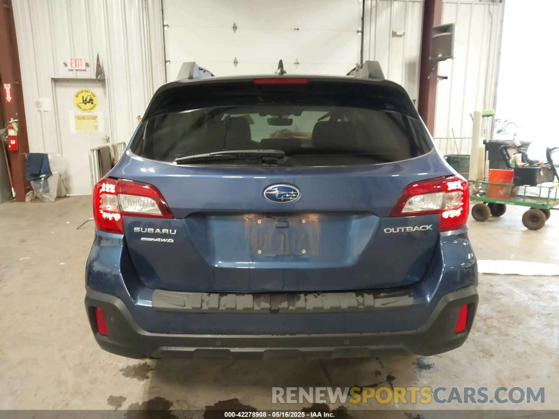 16 Photograph of a damaged car 4S4BSANC3K3266864 SUBARU OUTBACK 2019