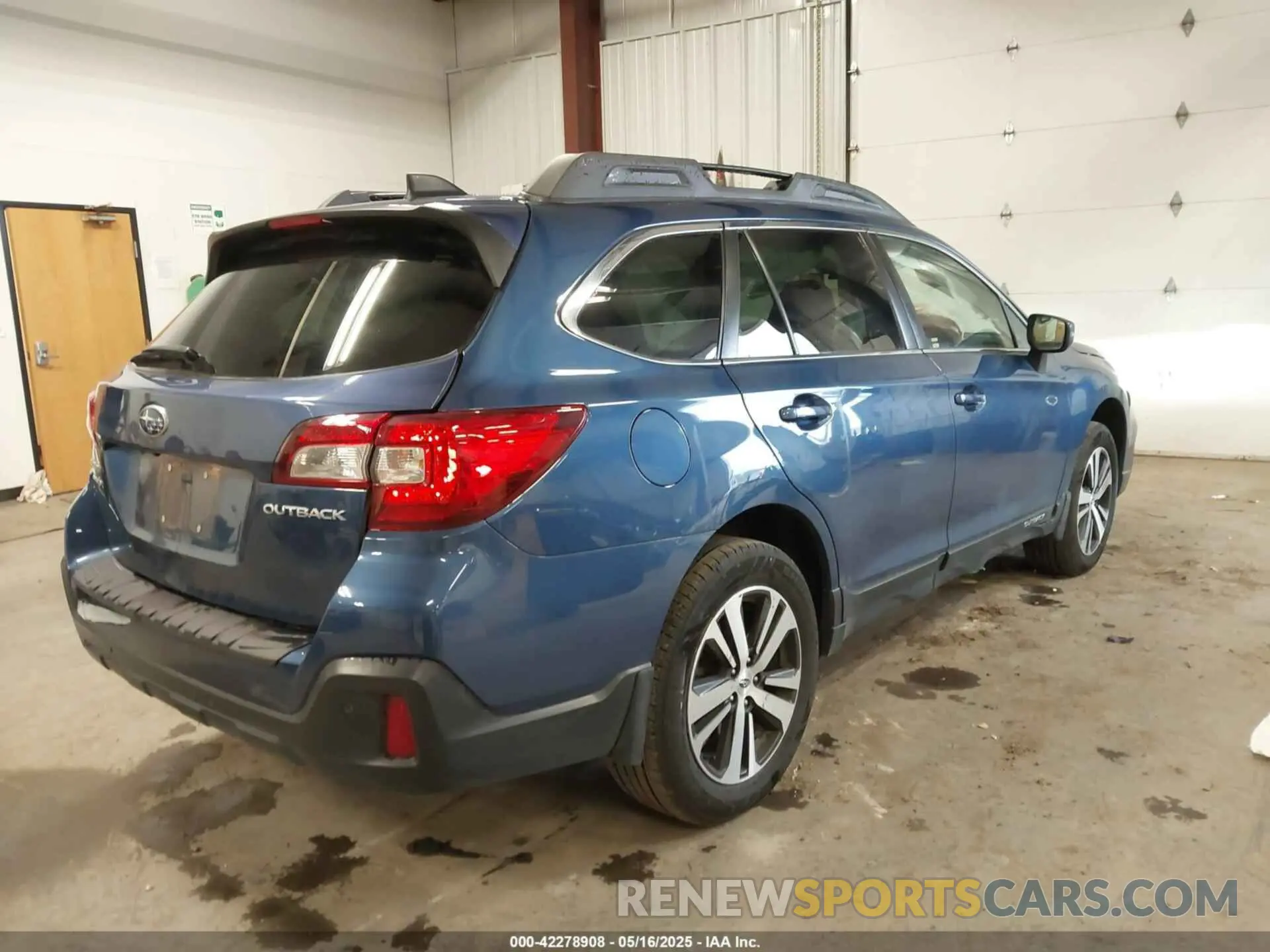 4 Photograph of a damaged car 4S4BSANC3K3266864 SUBARU OUTBACK 2019