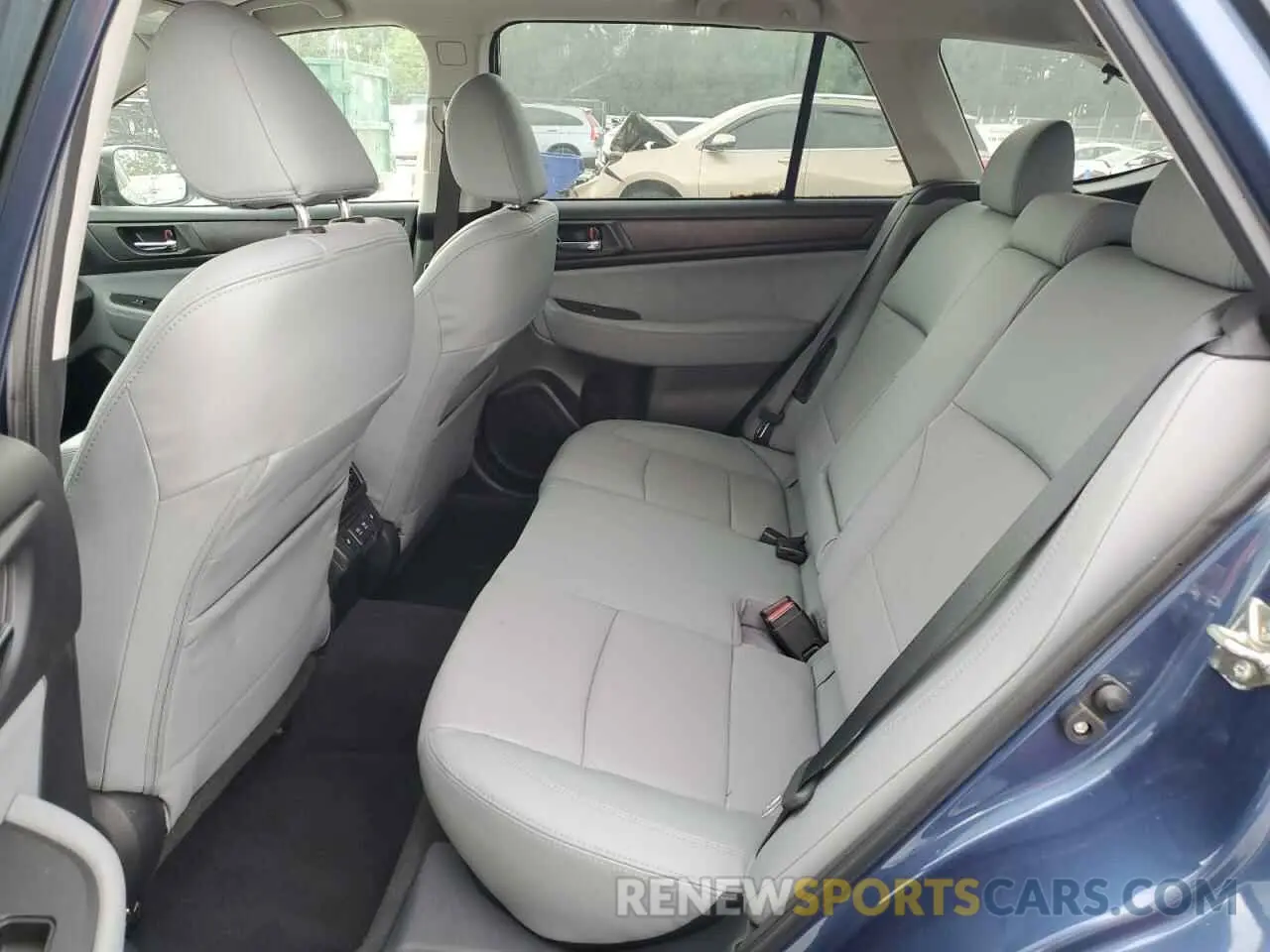 10 Photograph of a damaged car 4S4BSANC3K3294602 SUBARU OUTBACK 2019