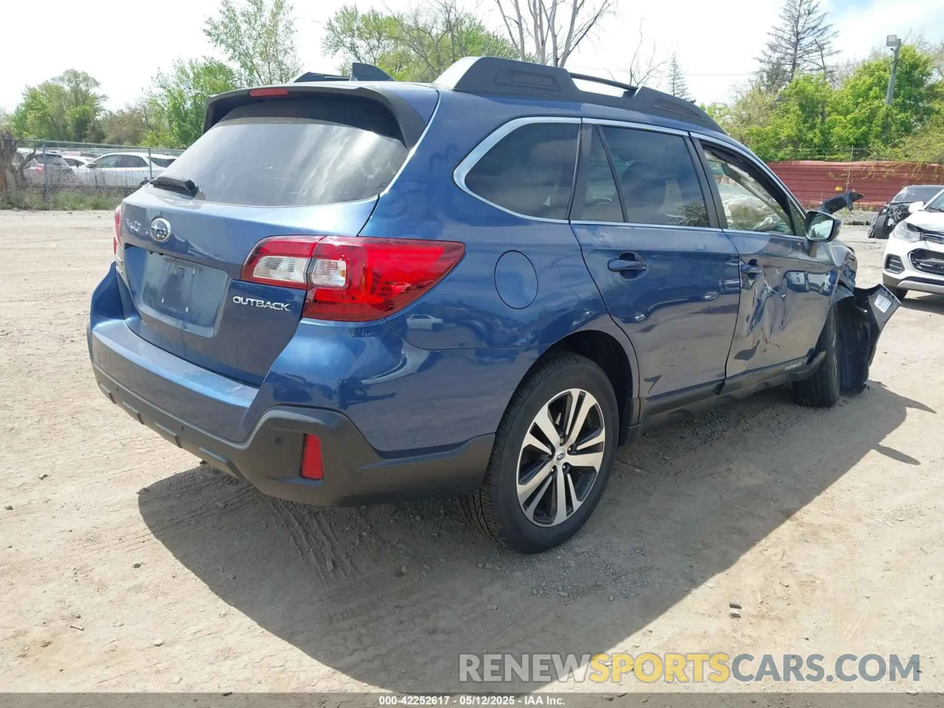 4 Photograph of a damaged car 4S4BSANC4K3260913 SUBARU OUTBACK 2019