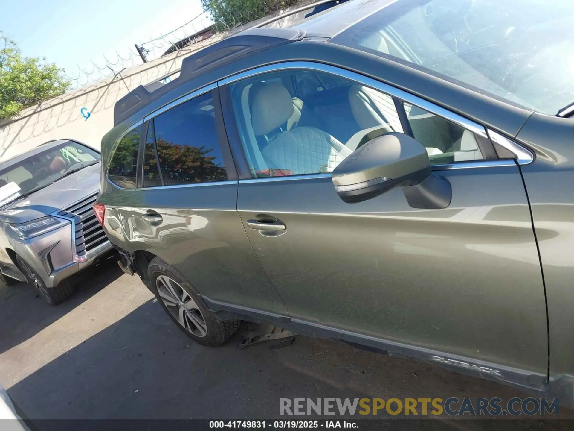 13 Photograph of a damaged car 4S4BSANC5K3215771 SUBARU OUTBACK 2019