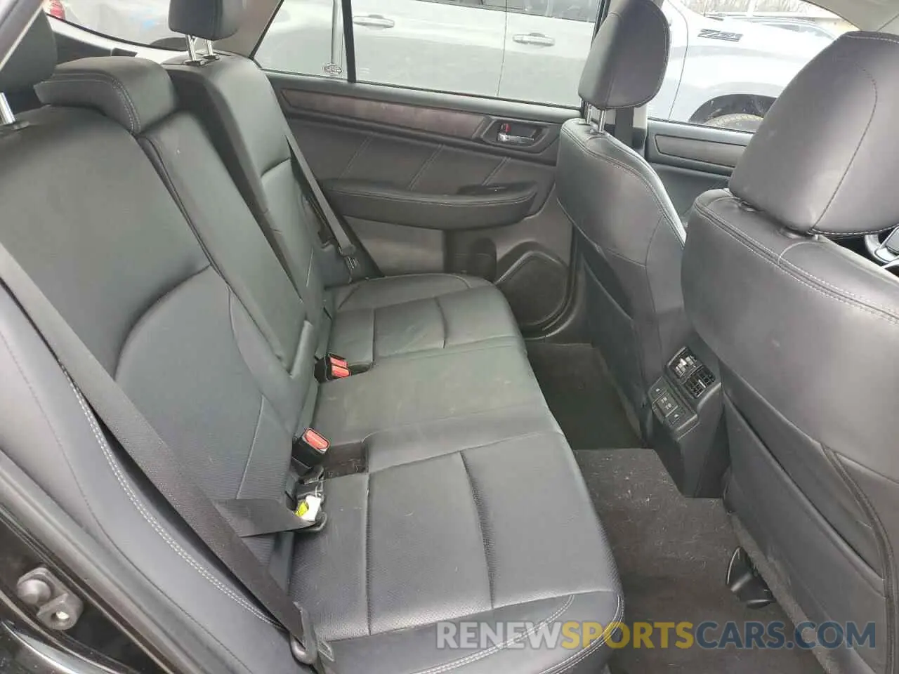 11 Photograph of a damaged car 4S4BSANC5K3223918 SUBARU OUTBACK 2019