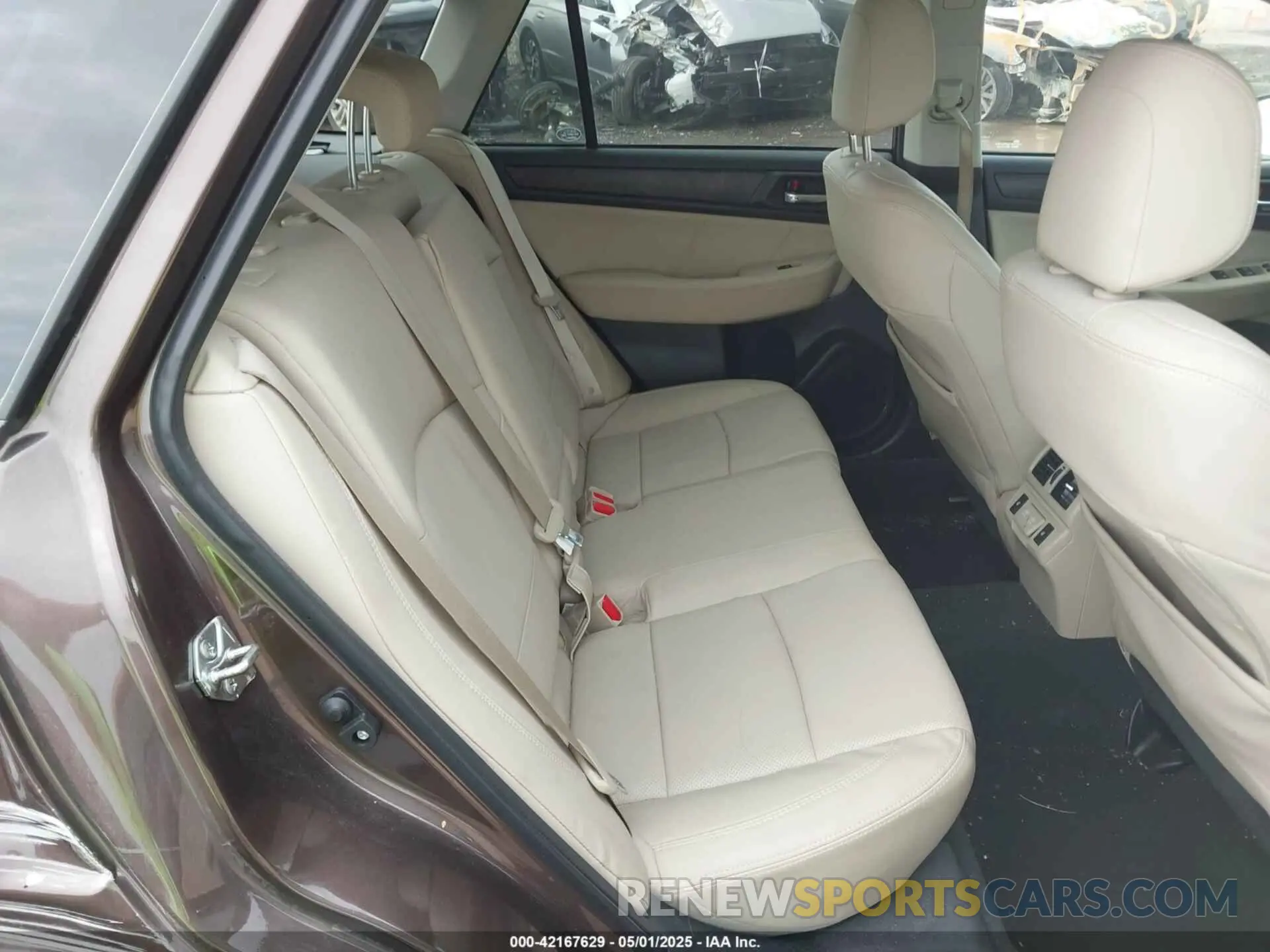 8 Photograph of a damaged car 4S4BSANC6K3297669 SUBARU OUTBACK 2019