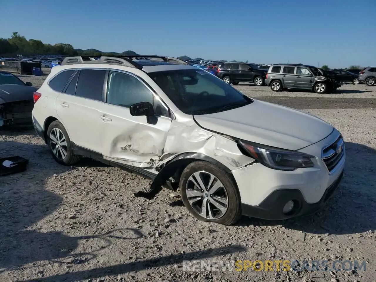 4 Фотография поврежденного автомобиля 4S4BSENC5K3252276 SUBARU OUTBACK 2019