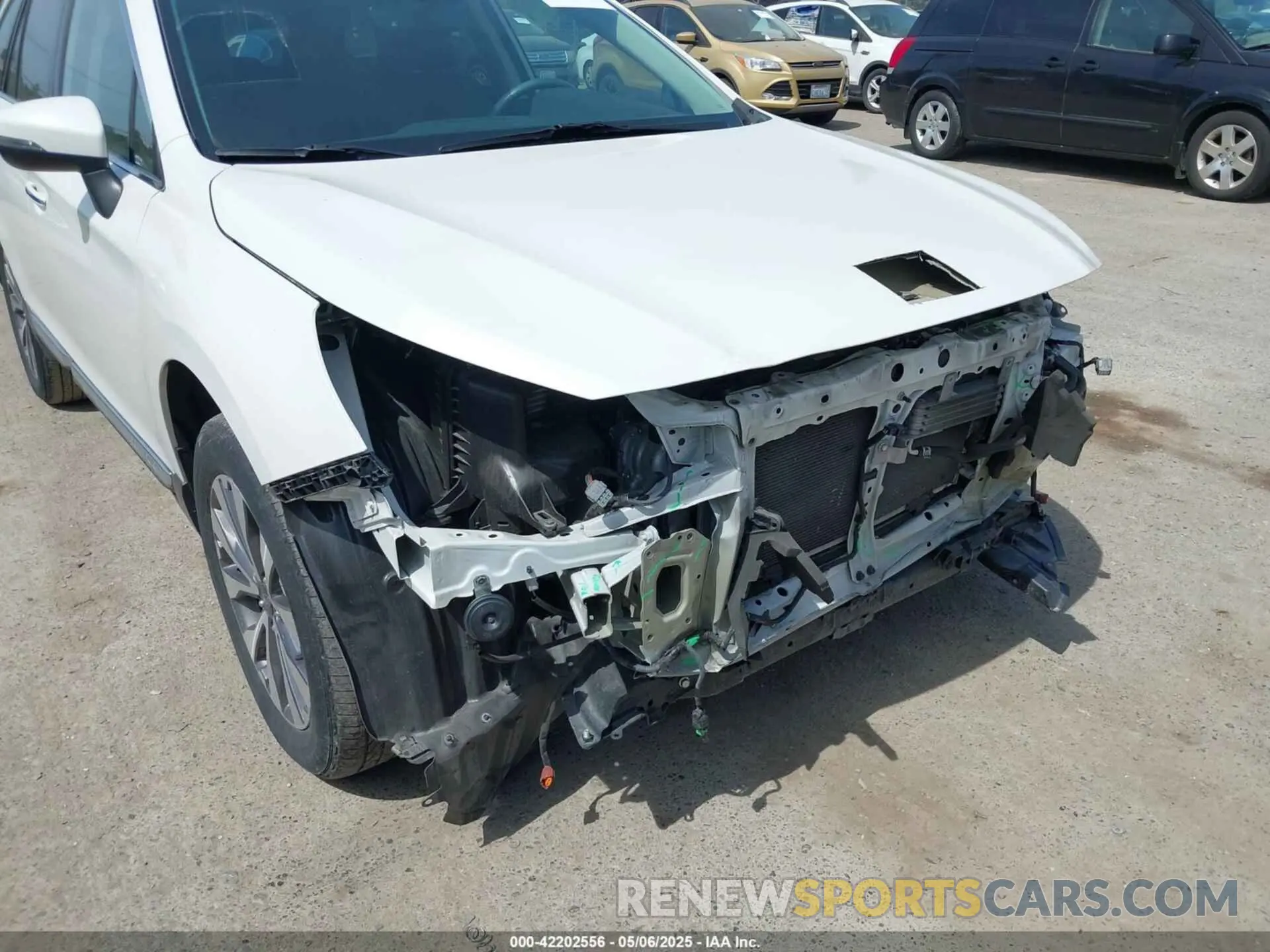 19 Фотография поврежденного автомобиля 4S4BSETC0K3261051 SUBARU OUTBACK 2019
